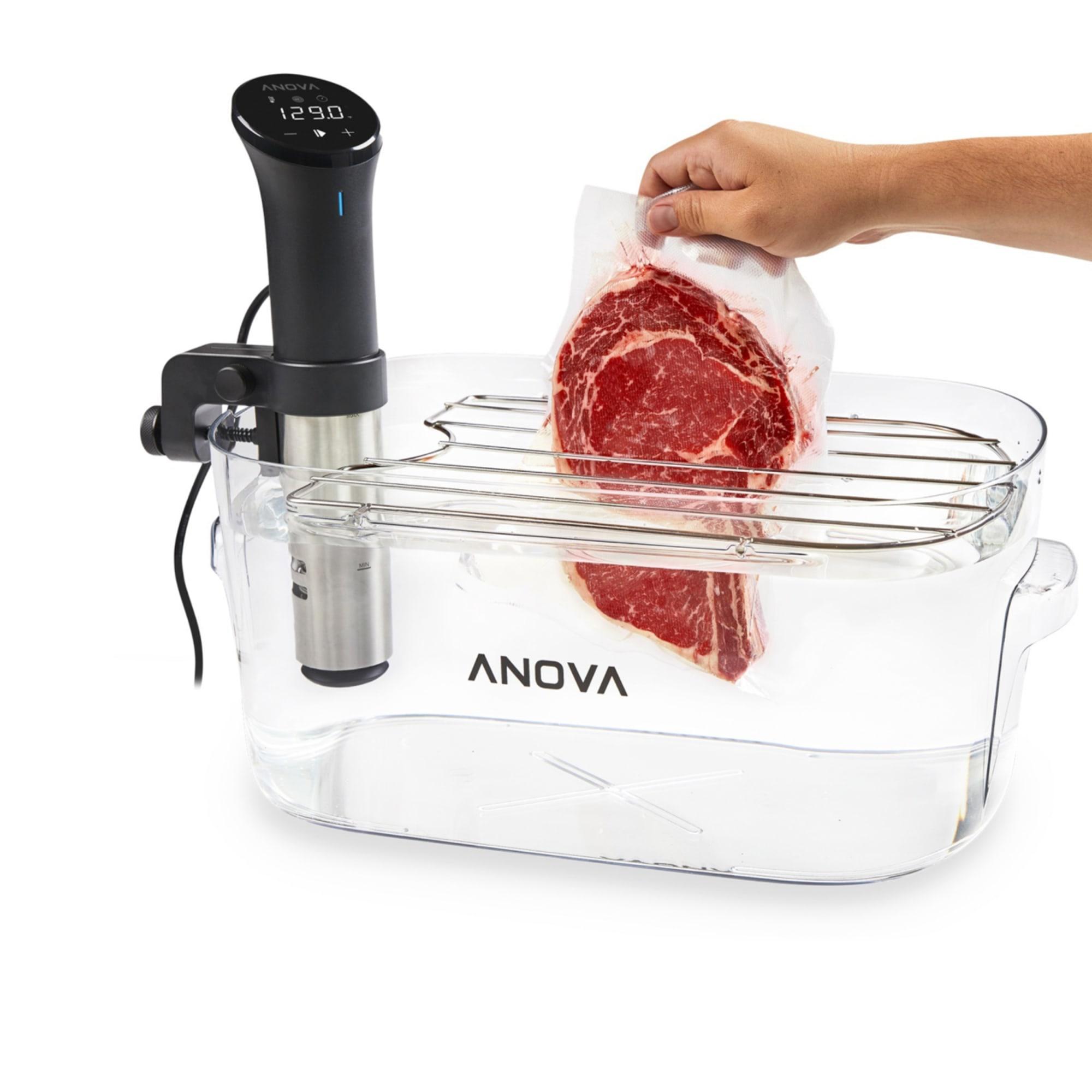 Anova Sous Vide Kit Cooker and Container Bundle Image 8