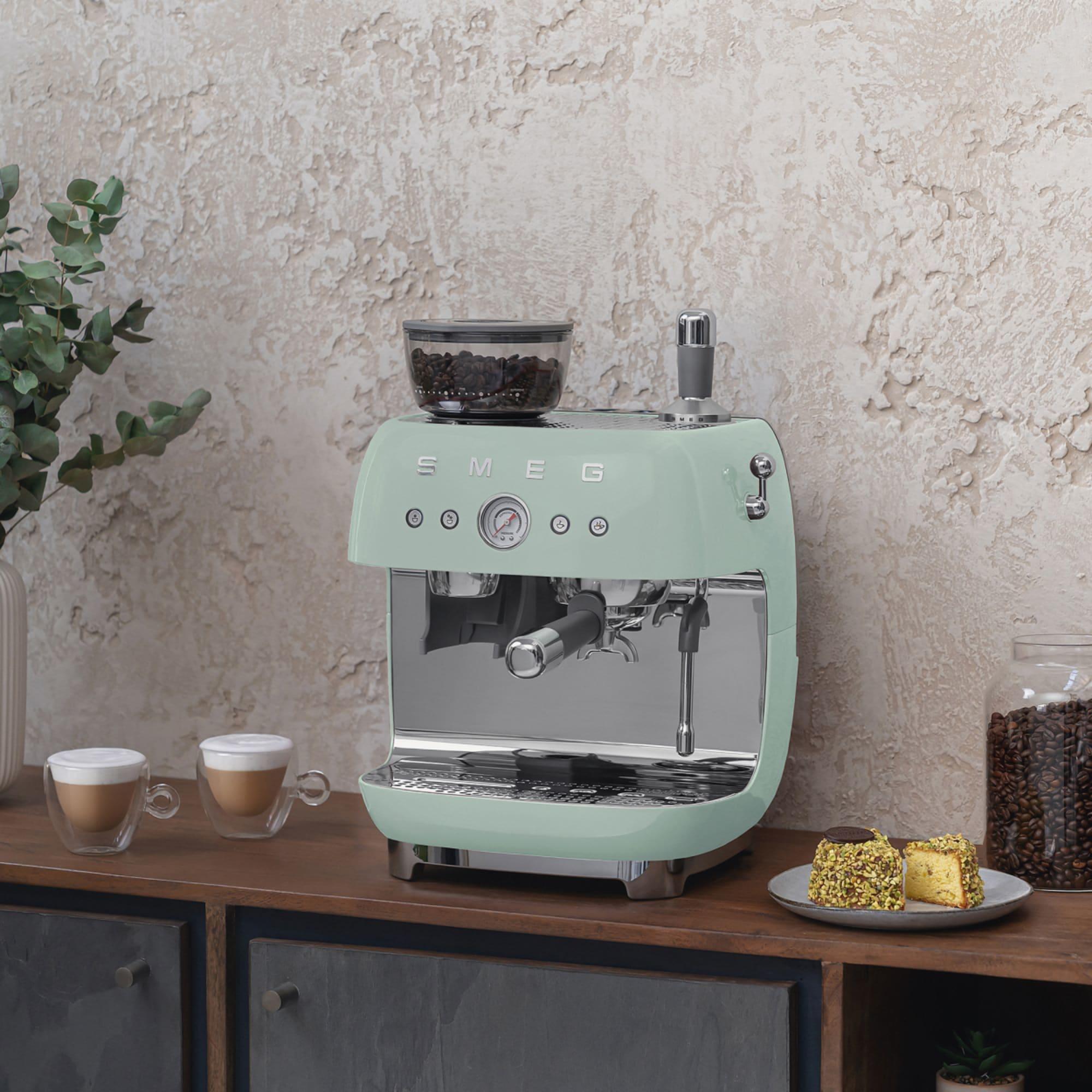 Smeg 50's Retro Style Espresso Machine with Built In Grinder Pastel Green Image 11