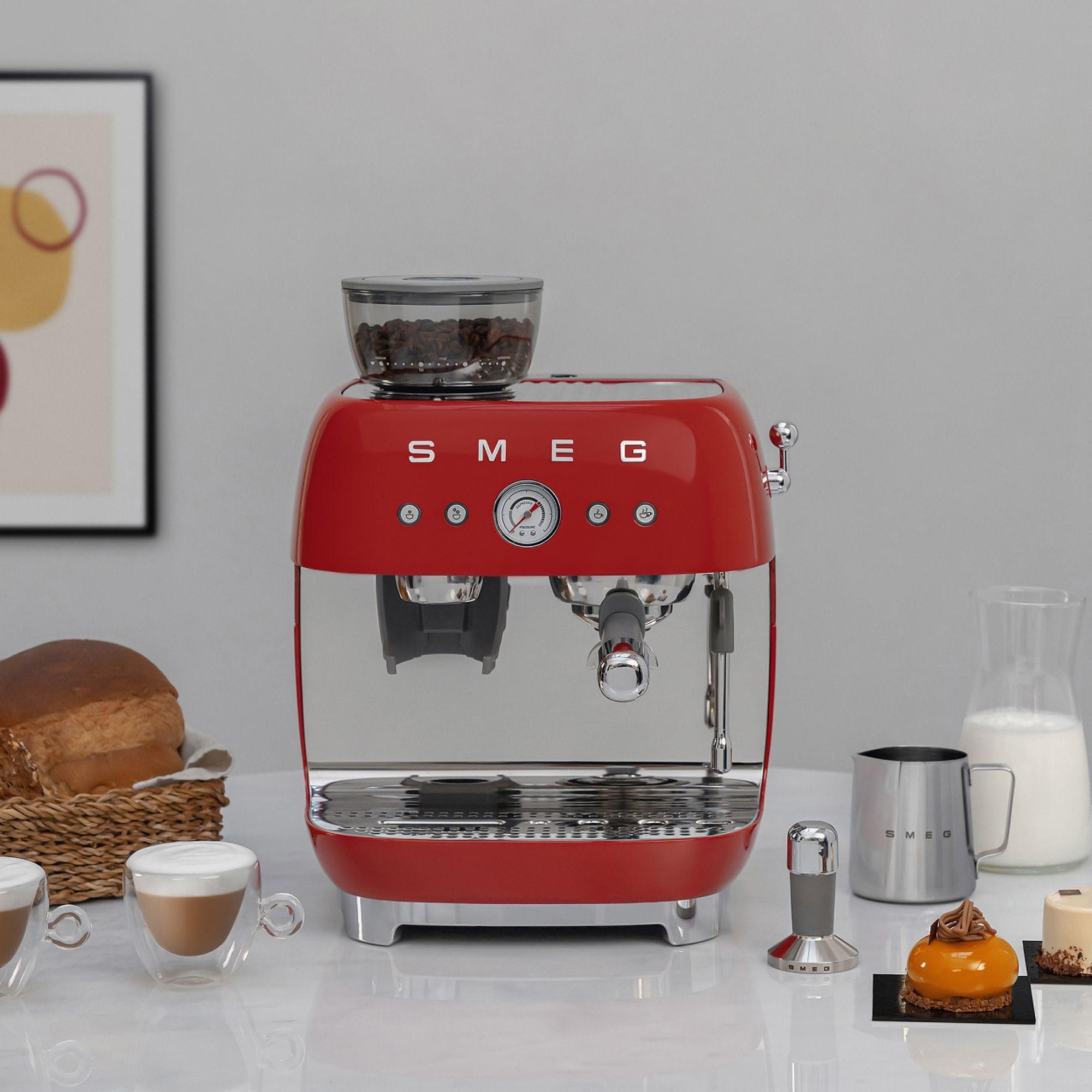 Smeg 50's Retro Style Espresso Machine with Built In Grinder Red Image 12