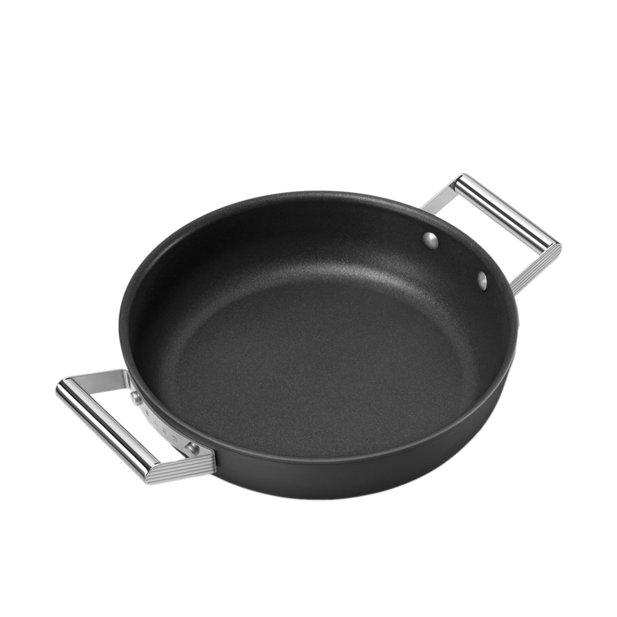 Smeg Non Stick Chef's Pan with Lid 28cm - 3.7L Black Image 8
