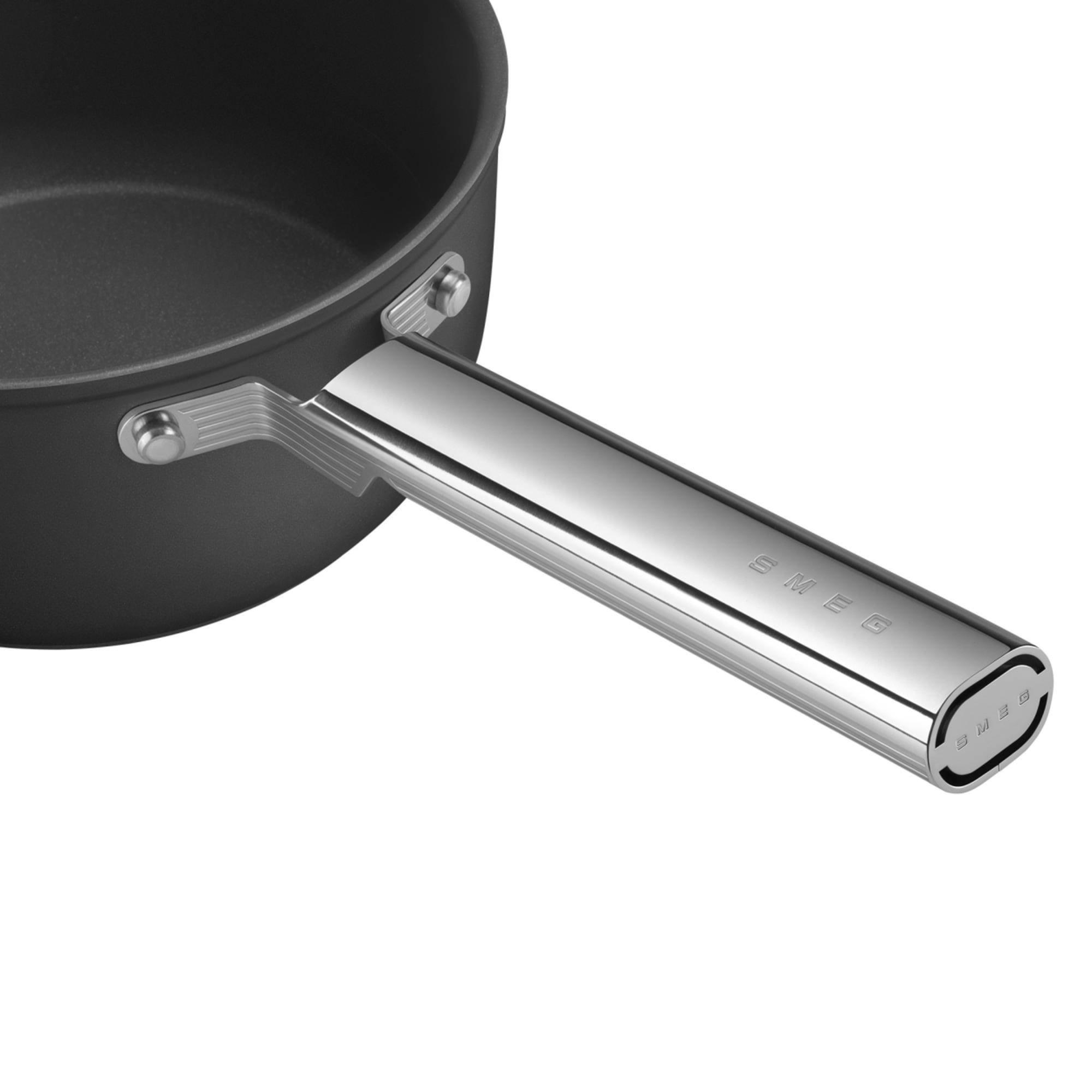 Smeg Non Stick Saucepan with Lid 20cm - 2.7L Black Image 5