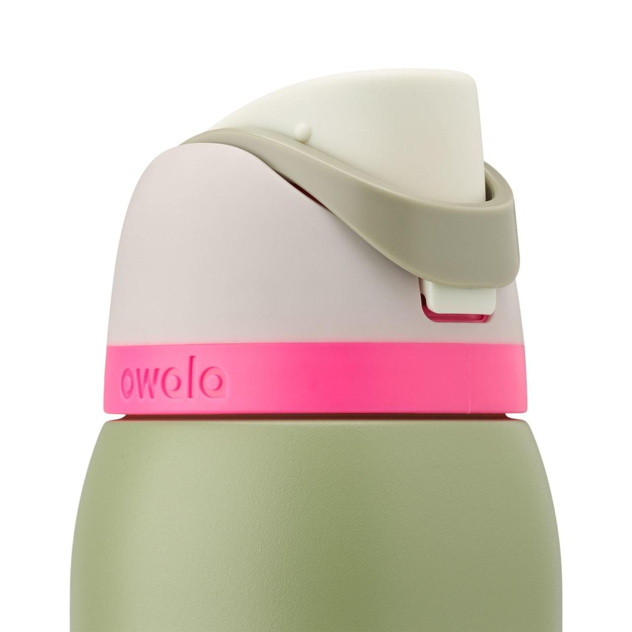 Owala FreeSip Insulated Water Bottle 946ml (32oz) Neo Sage Image 5