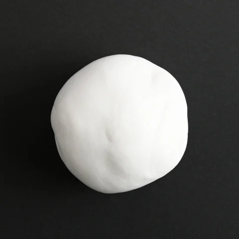 Fondtastic Modelling Paste White 250g Image 2