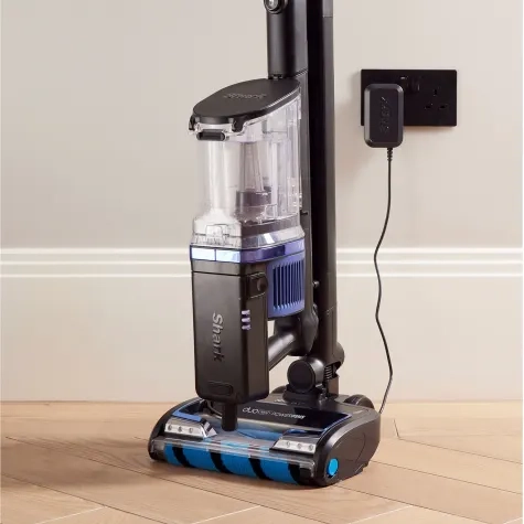Shark iZ300 Cordless Apex Pro Vacuum with PowerFins Blue Image 2