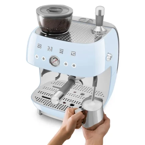 Smeg 50's Retro Style Espresso Machine with Built In Grinder Pastel Blue Image 10