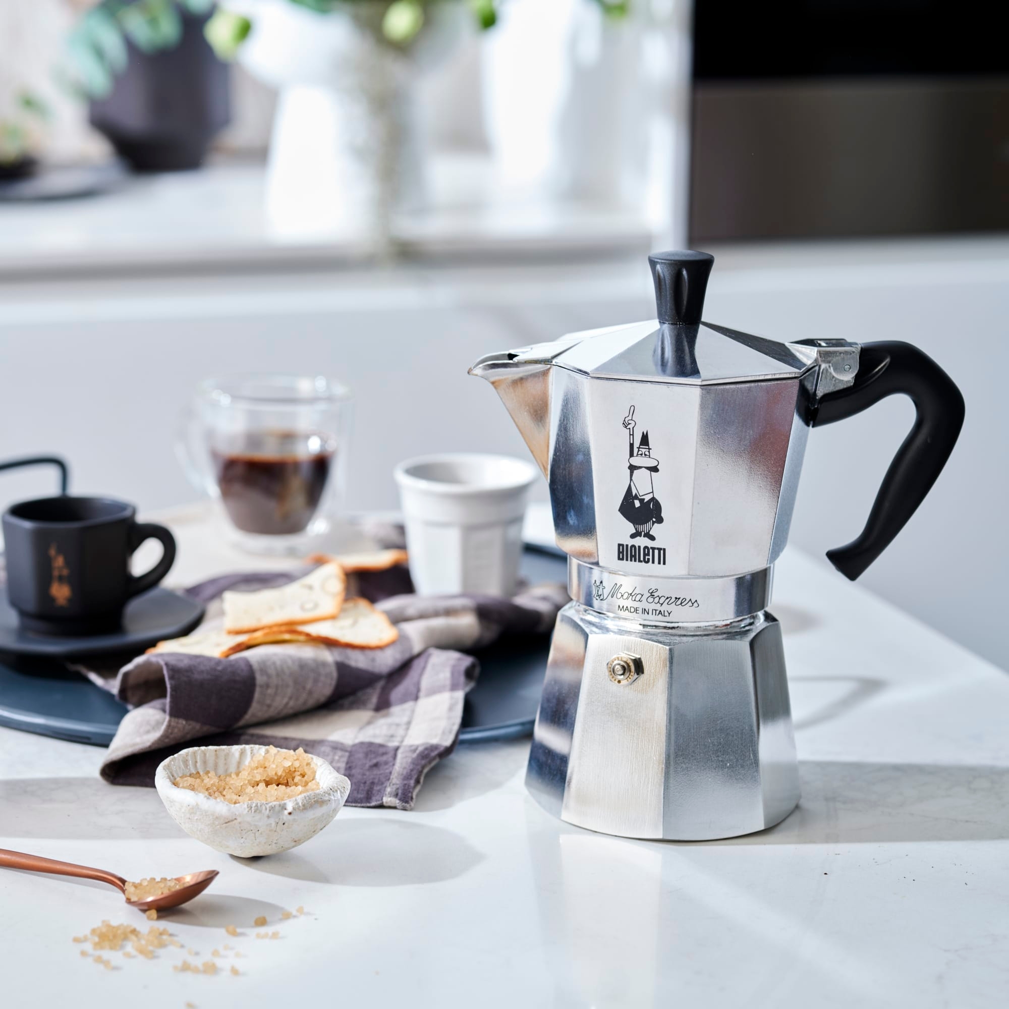 Bialetti Moka Express Stovetop Espresso Maker 3 Cup Image 2