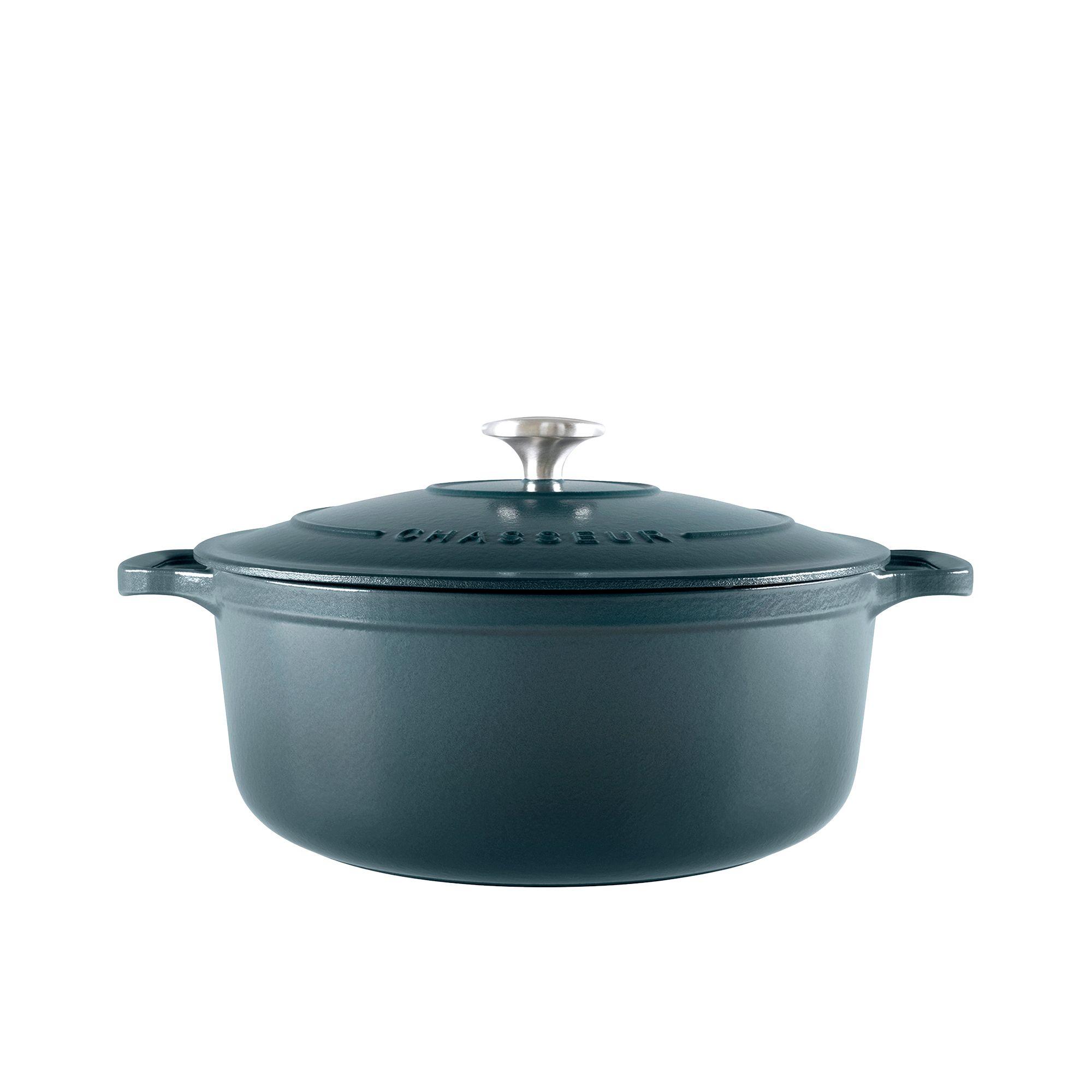 Chasseur Round French Oven 28cm - 6.1L Liquorice Blue Image 3