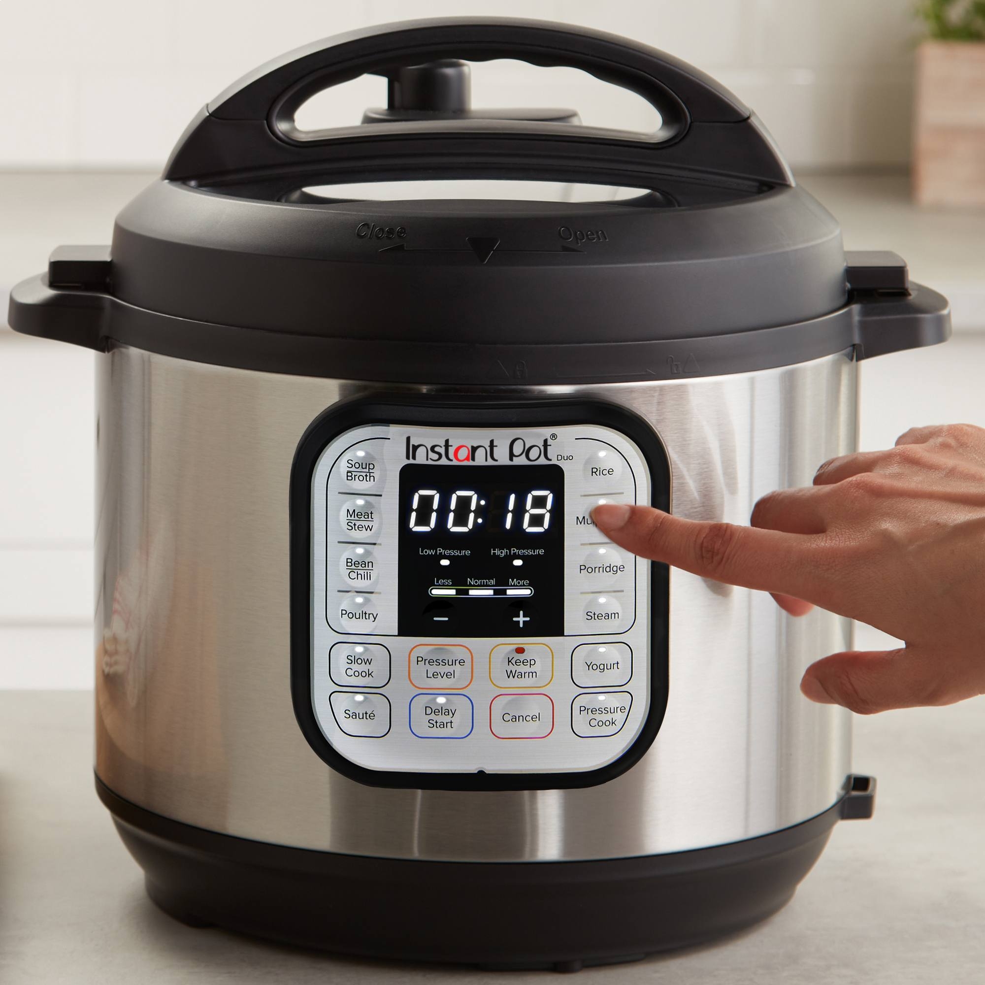 Instant Pot Duo 7 in 1 Multi Cooker 8L Image 2
