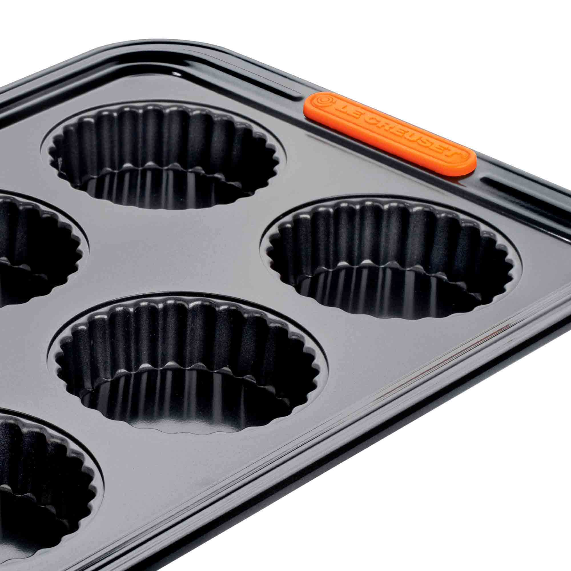 Le Creuset Toughened Non Stick Fluted Tart Tray 6 Cup Image 2