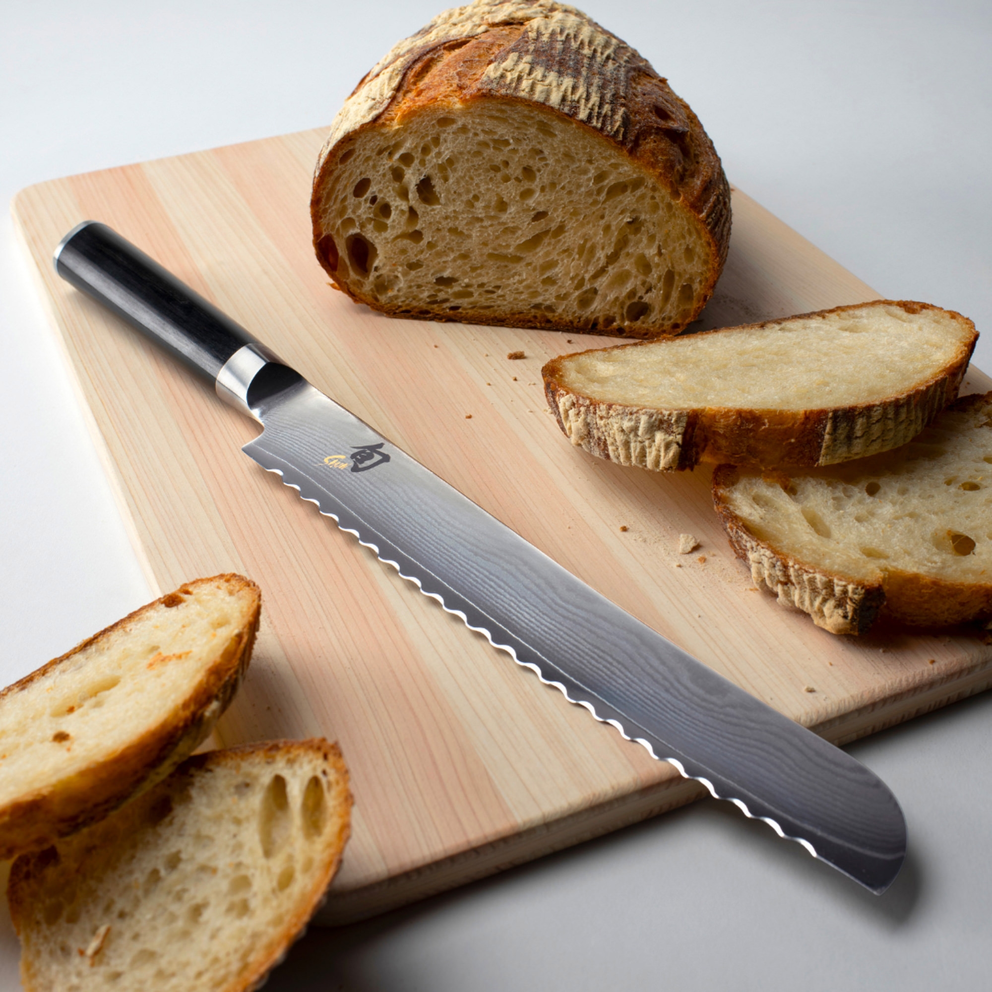 Shun Classic Bread Knife 22cm Image 2