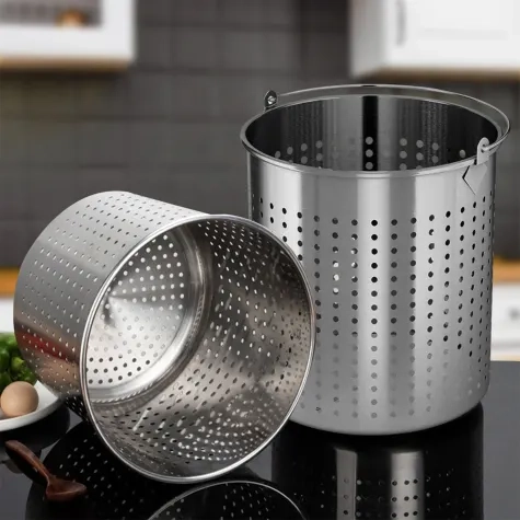 Soga Stainless Steel Stockpot with Pasta Strainer 45cm 71L Image 2