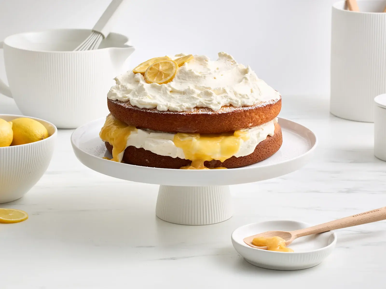 2025-05-20-Salisbury-Co-Linea-Porcelain-Cake-Stand-30cm-White-LS 01 A Web 4 By 3