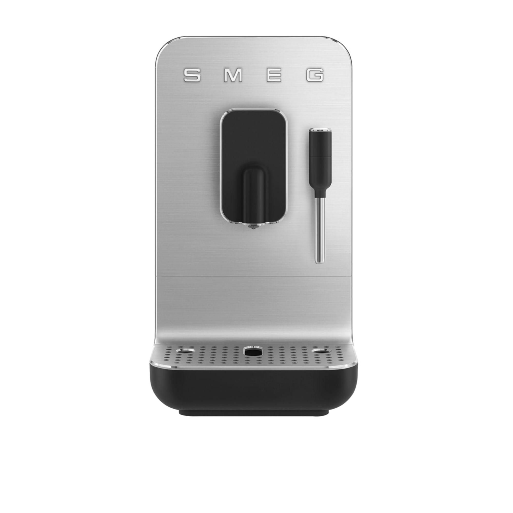 Smeg Bean to Cup BCC12 Coffee Machine with Milk Wand Matte Black Image 4
