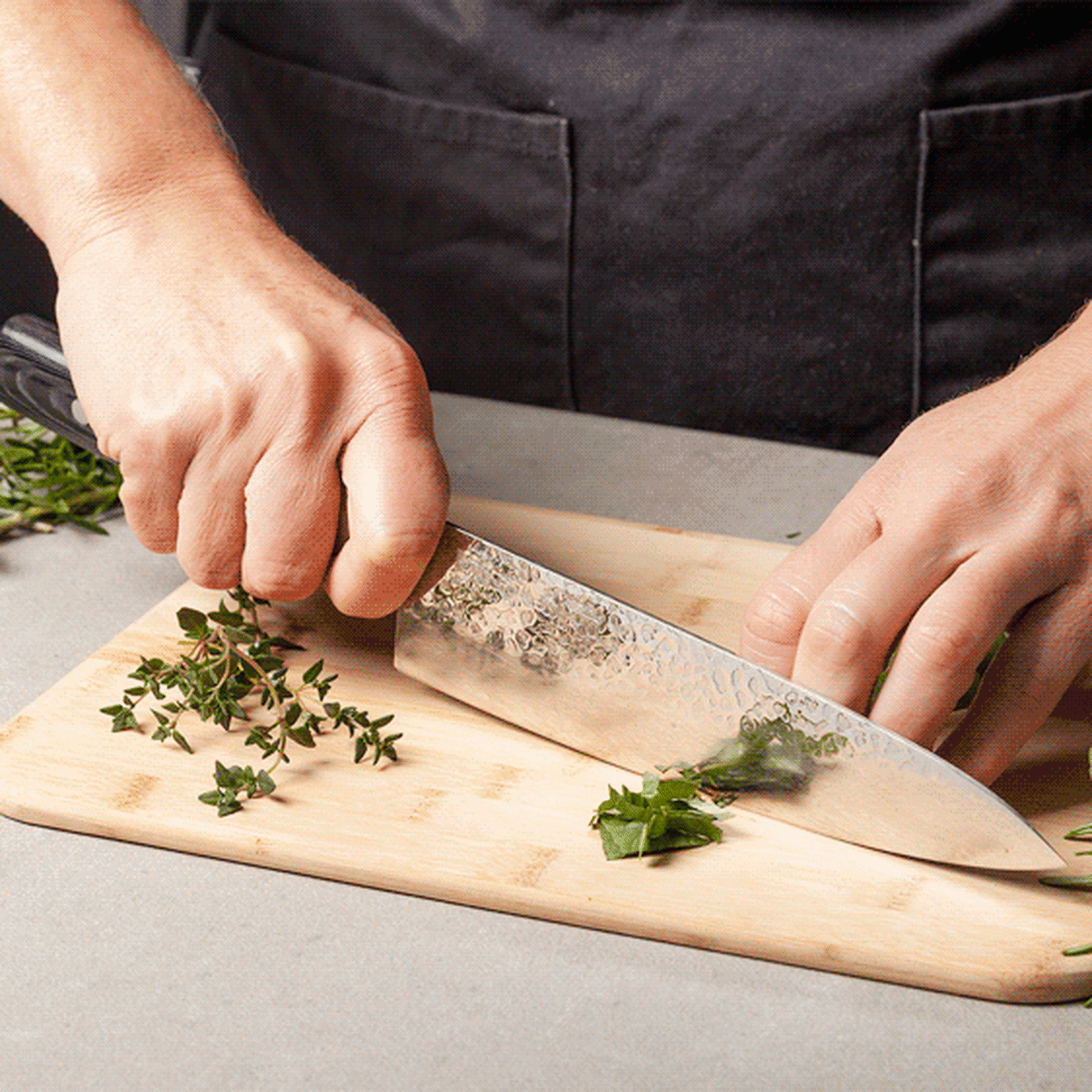 Yaxell Zen Chef's Knife 20cm Image 5