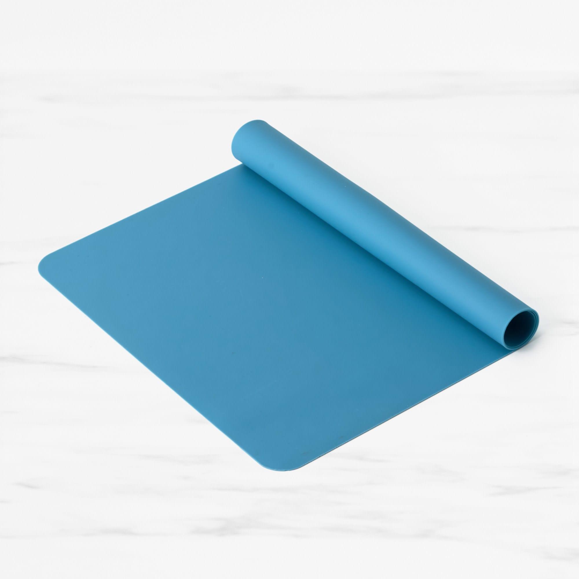 Kitchen Pro Bakewell Silicone Baking Mat 45x30cm Blue Image 1