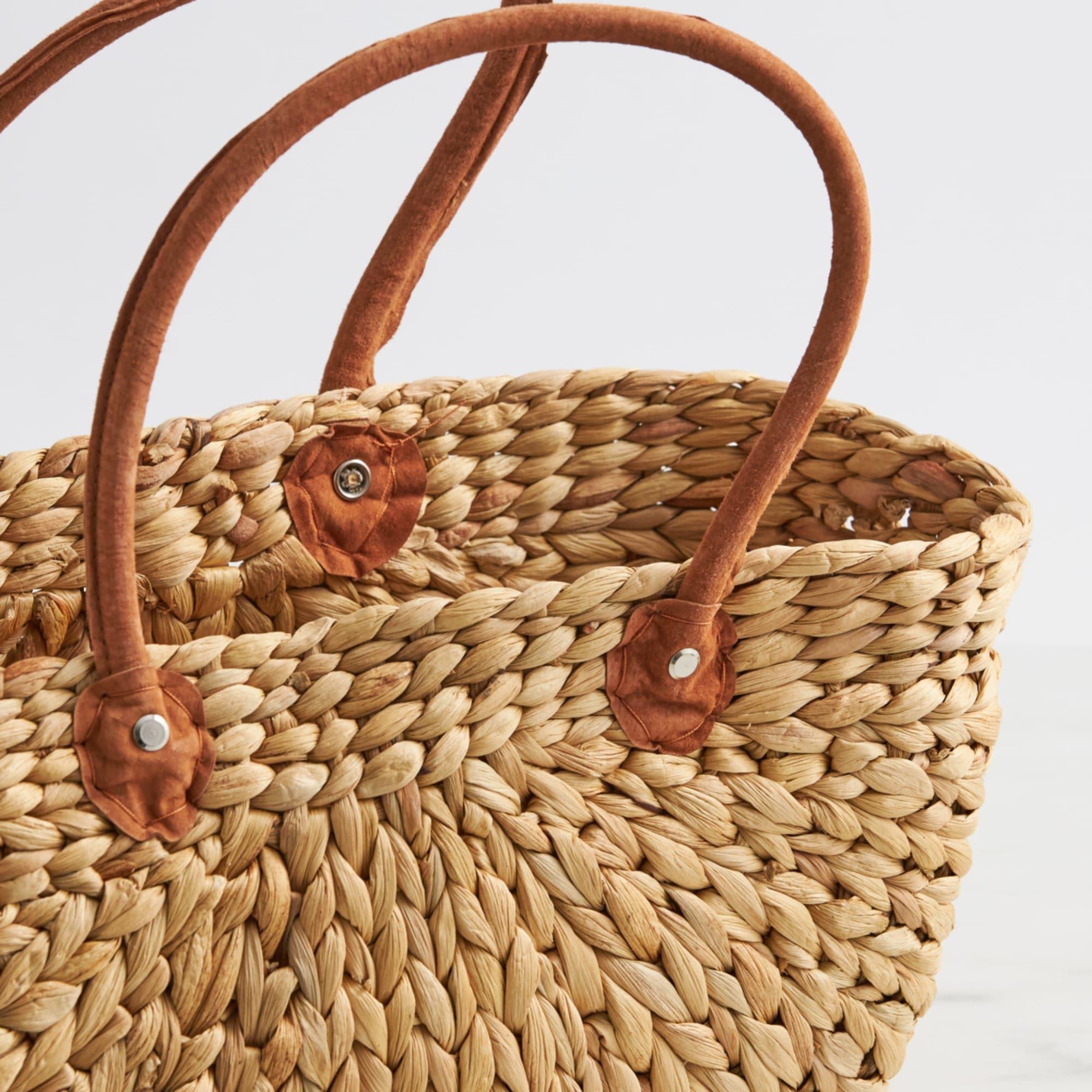 Salisbury & Co Province Carry Basket with Suede Handle Medium Image 3