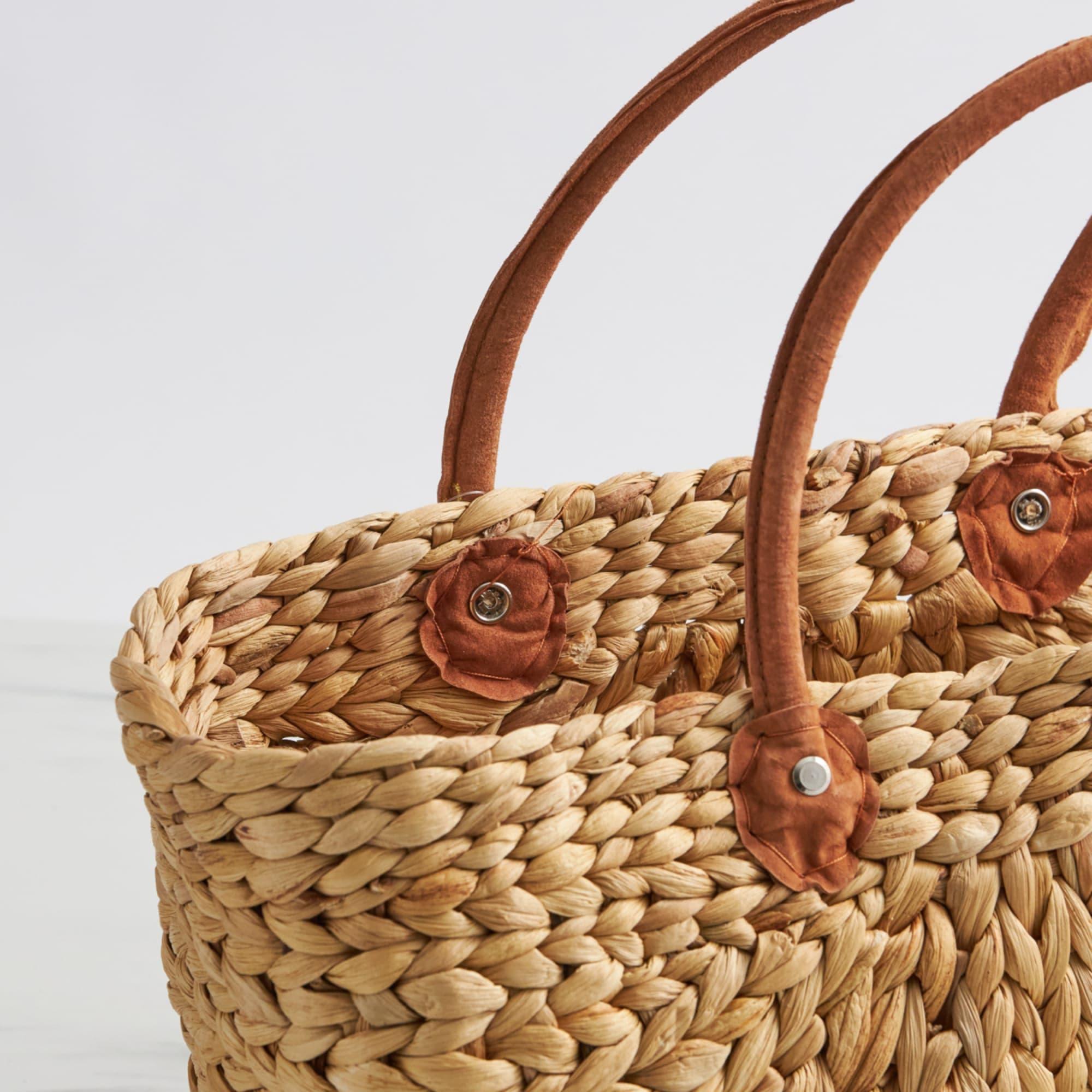Salisbury & Co Province Carry Basket with Suede Handle Medium Image 4