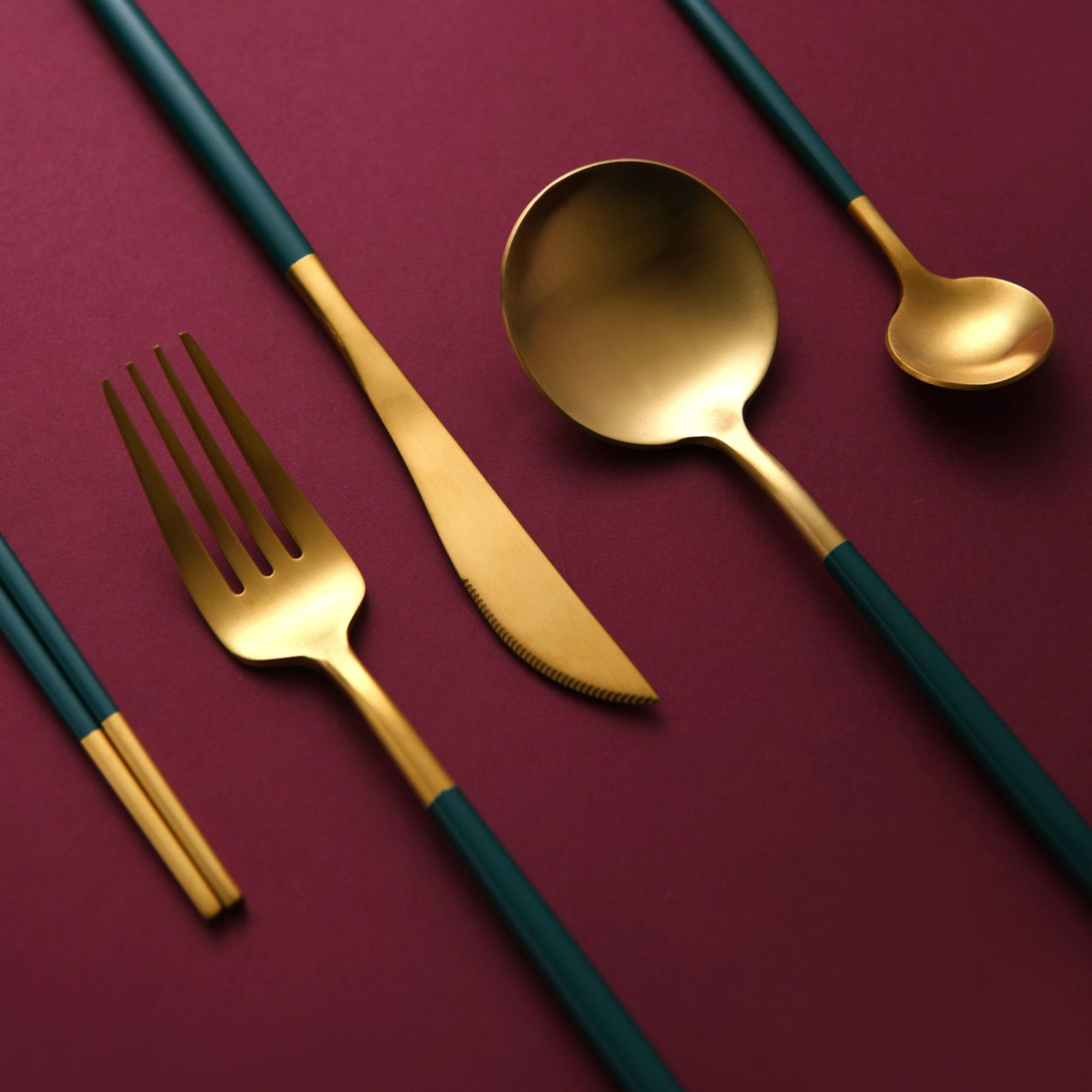Cadence & Co. Hemingway Cutlery and Chopstick Set 30pc Green Image 3