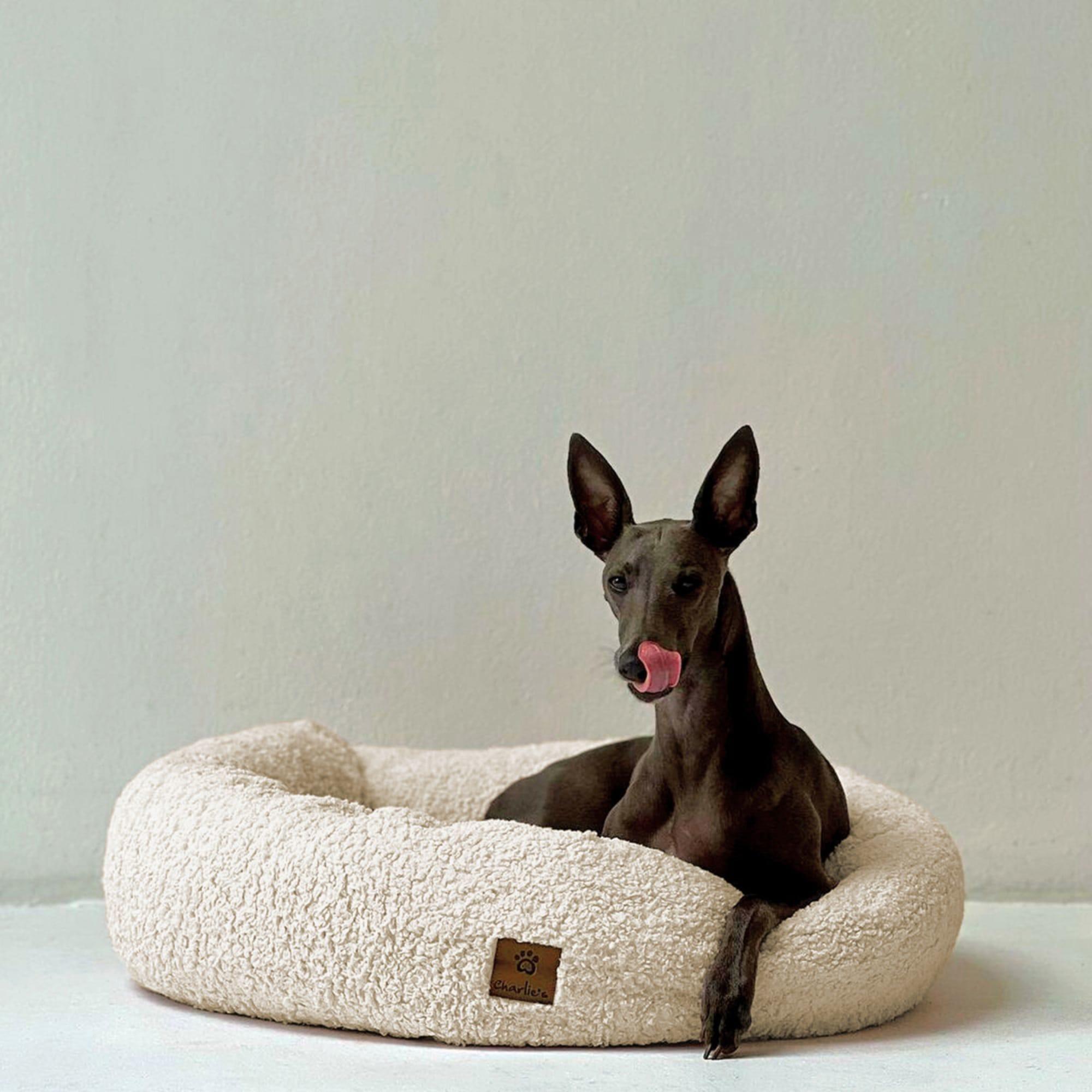 Charlie's Teddy Fleece Round Calming Dog Bed Medium Cream Image 2