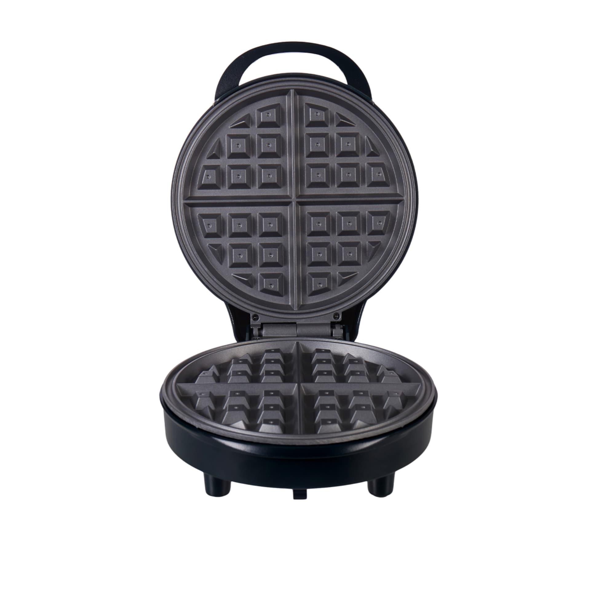 Davis & Waddell Electric Non Stick Waffle Maker Matte Black Image 3