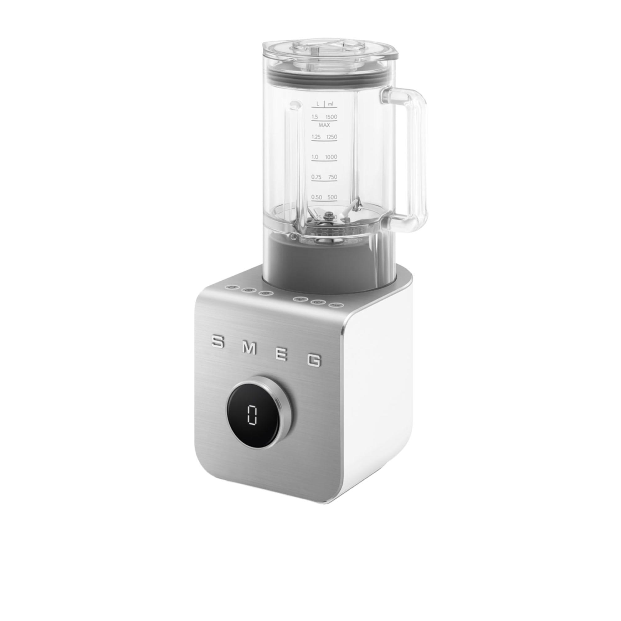 Smeg High Performance Blender with Vacuum Pump 1.5L Matte White Image 4
