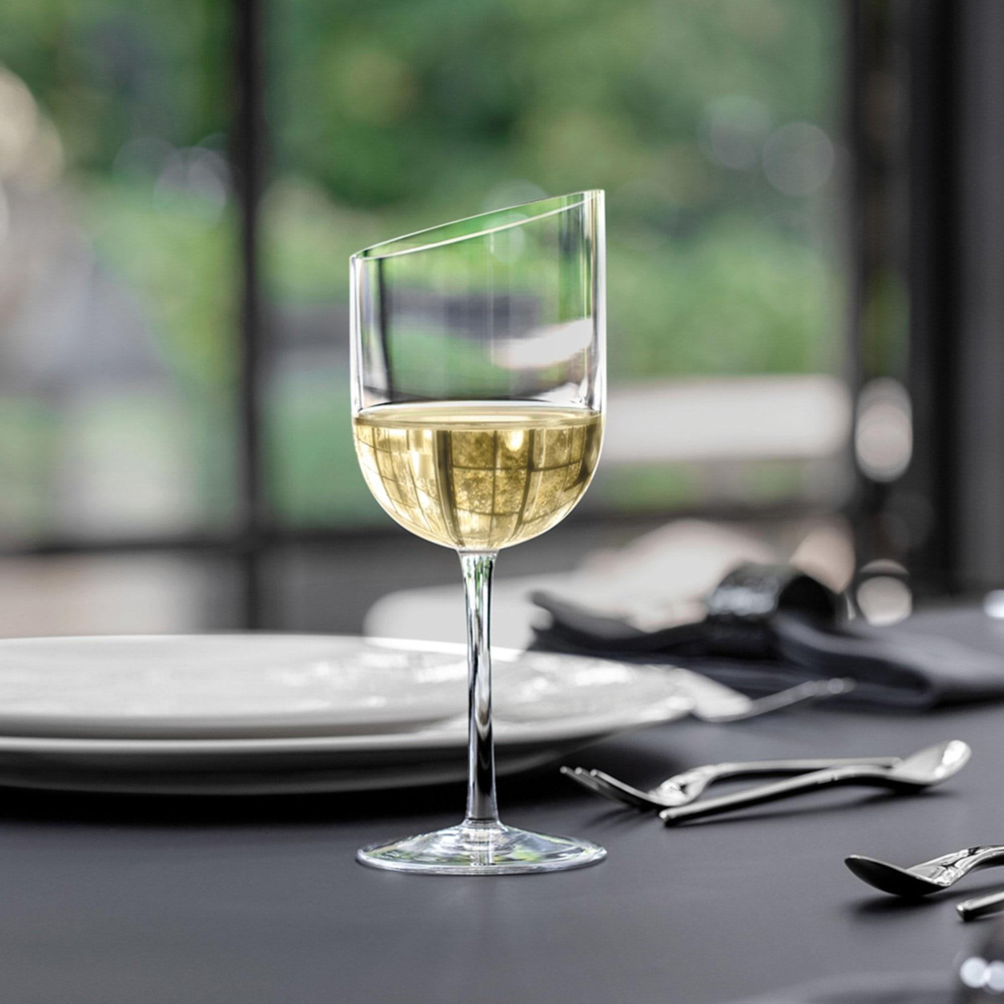 Villeroy & Boch NewMoon White Wine Glass 300ml Set of 4 Image 3
