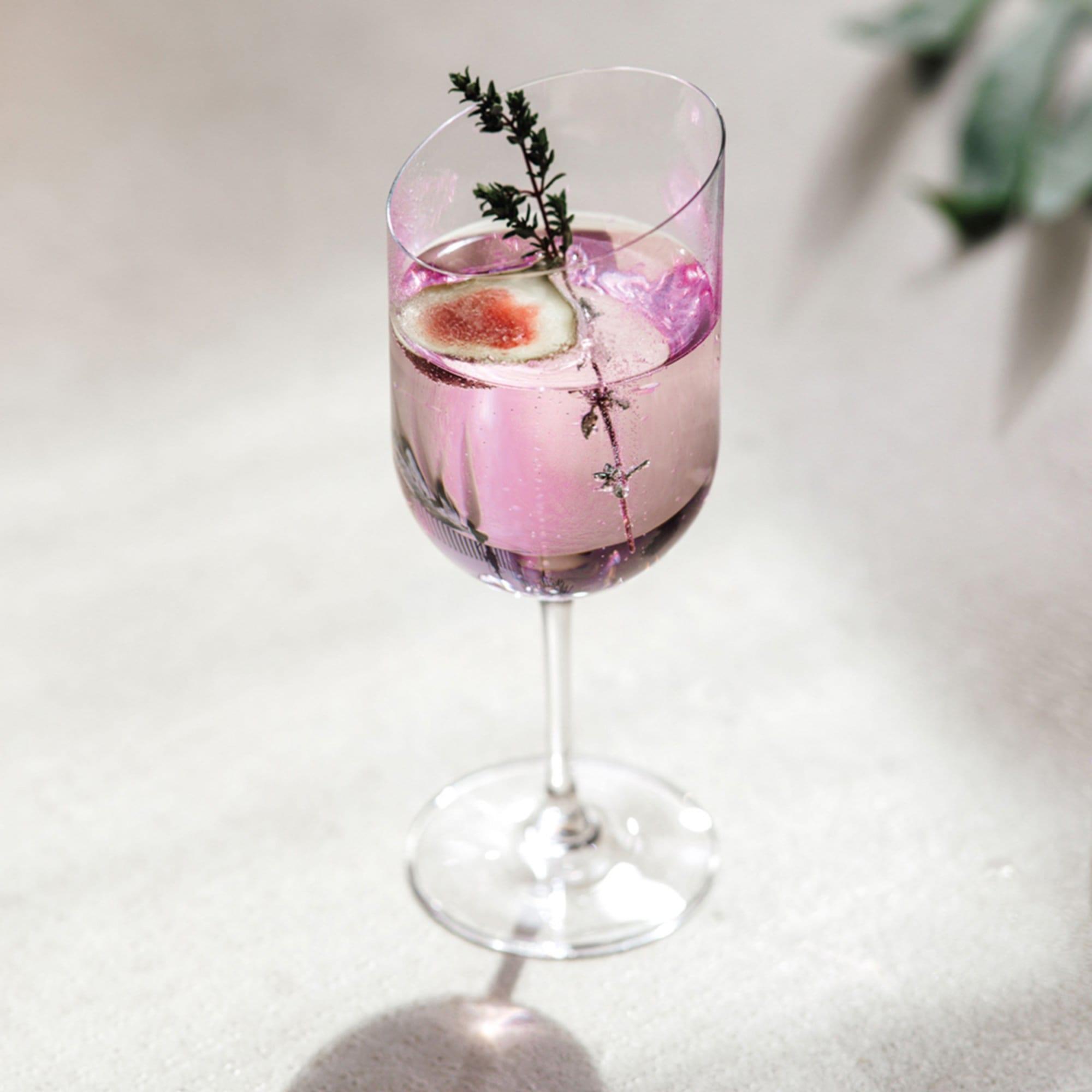 Villeroy & Boch NewMoon White Wine Glass 300ml Set of 4 Image 4