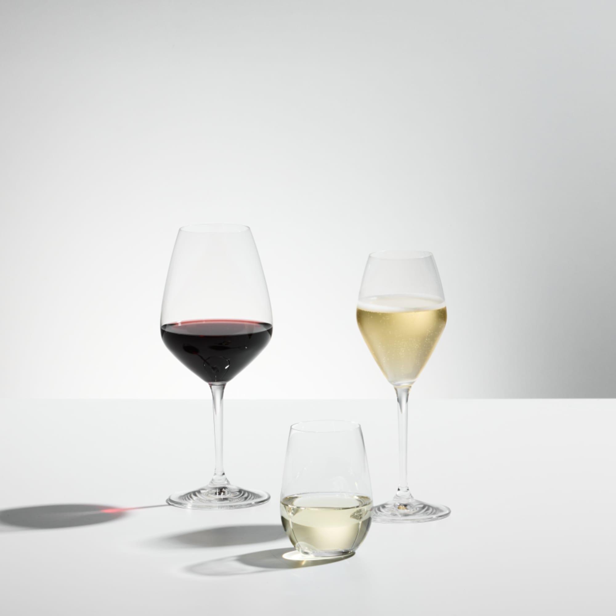 Riedel Extreme Shiraz Wine Glass 709ml Set of 6 Lifestyle 2