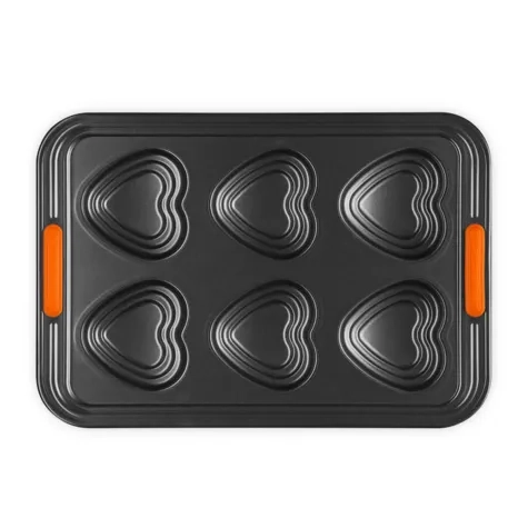 Le Creuset Toughened Non Stick Bakeware 6 Cup Heart Tiered Tray Image 1