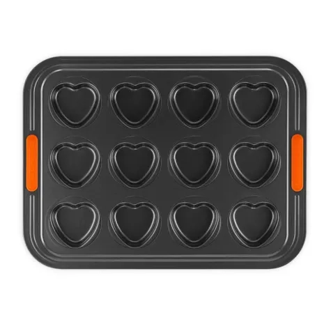 Le Creuset Toughened Non Stick Heart Tray 12 Cup Image 1