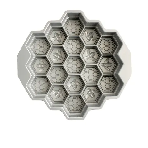 Nordic Ware Toffee Honeycomb Pull Apart Dessert Pan 31x5.8cm Image 2