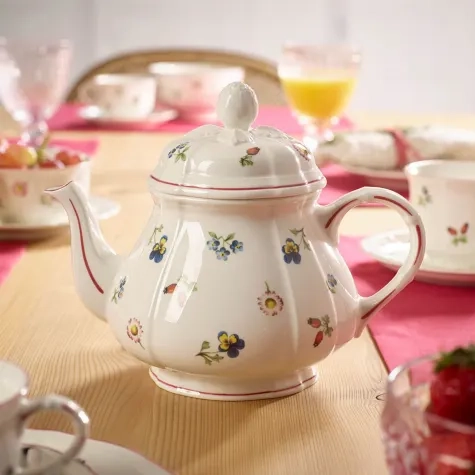 Villeroy & Boch Petite Fleur Teapot 1L Image 2