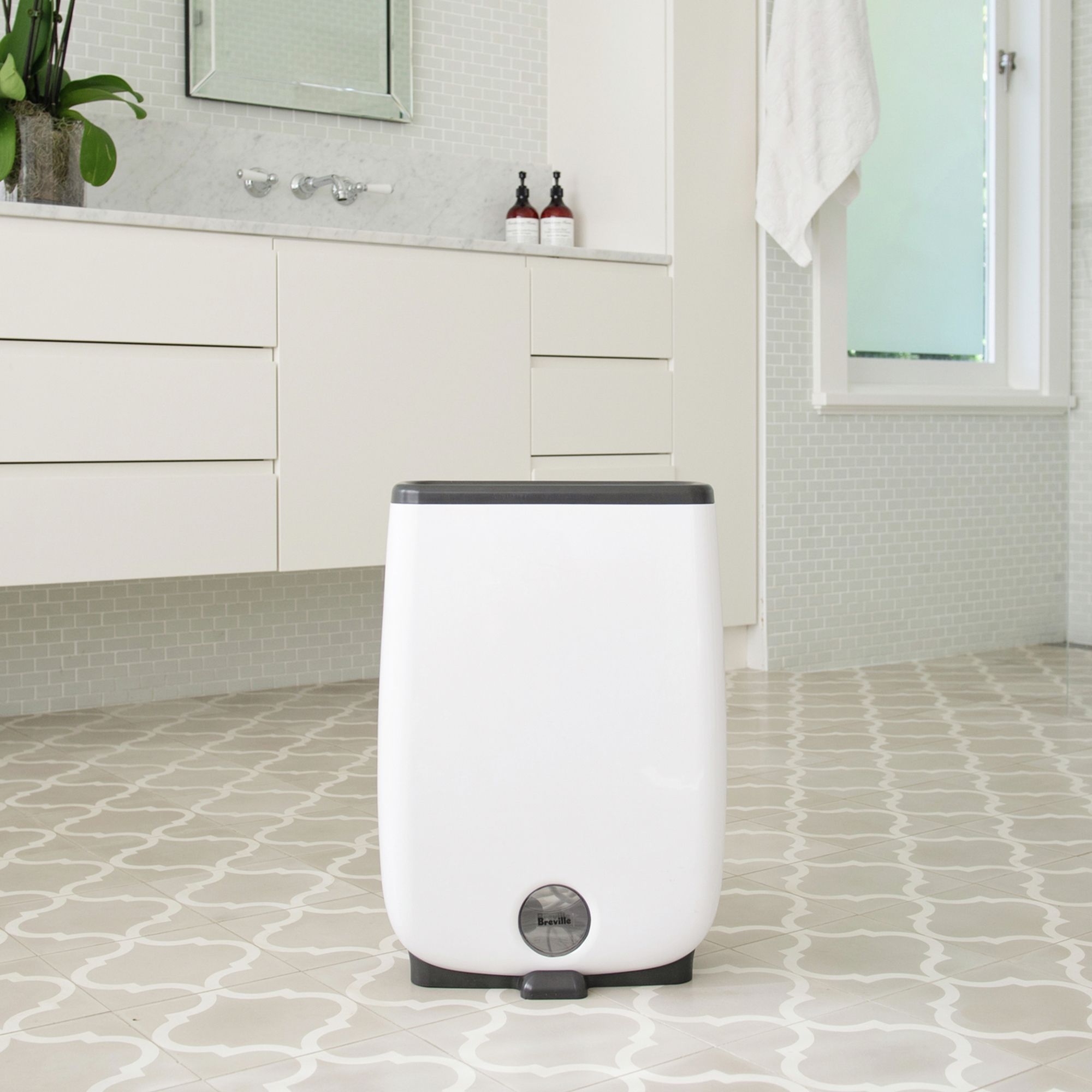 Breville The All Climate Dehumidifier Image 2