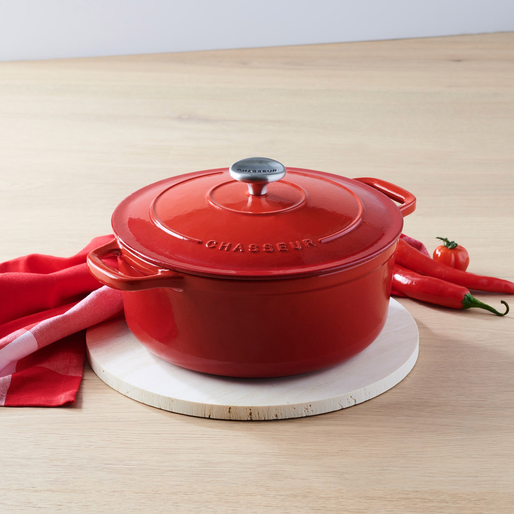 Chasseur Round French Oven 26cm - 5.2L Inferno Red Image 2