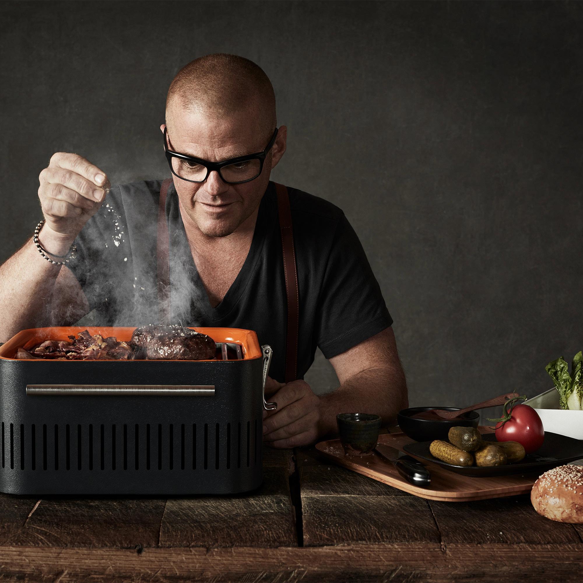 Everdure by Heston Blumenthal CUBE Charcoal Portable BBQ Graphite Image 3