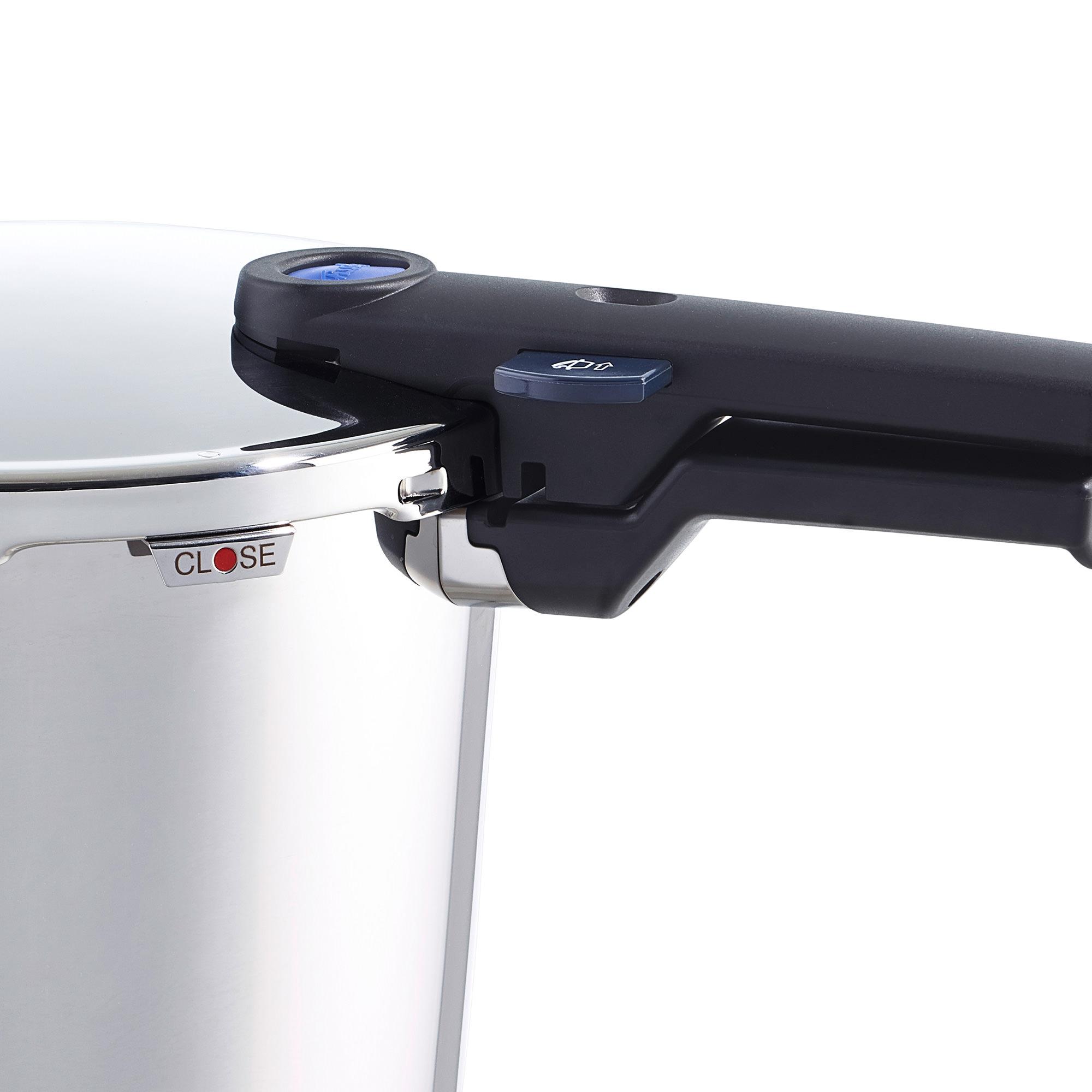 Fissler Vitaquick Pressure Cooker 22cm - 6L Image 3