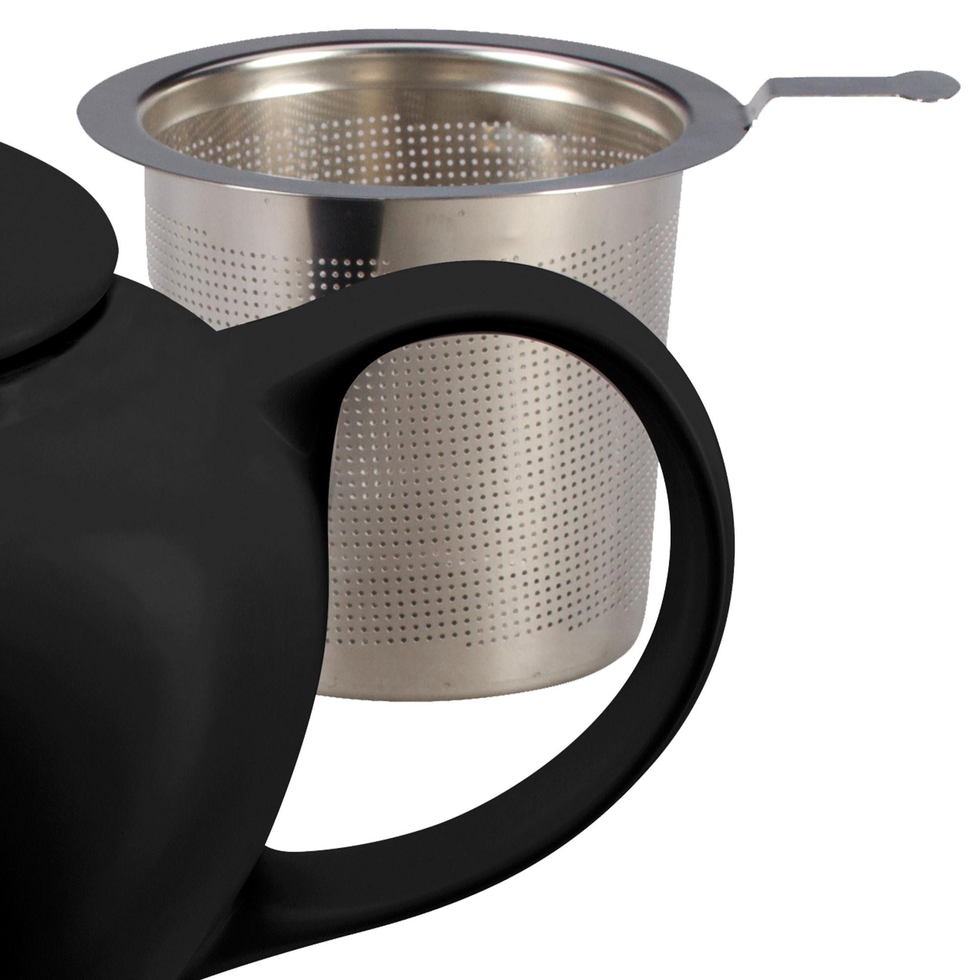 Le Creuset Classic Teapot with Stainless Steel Infuser 1.3L Satin Black Image 4