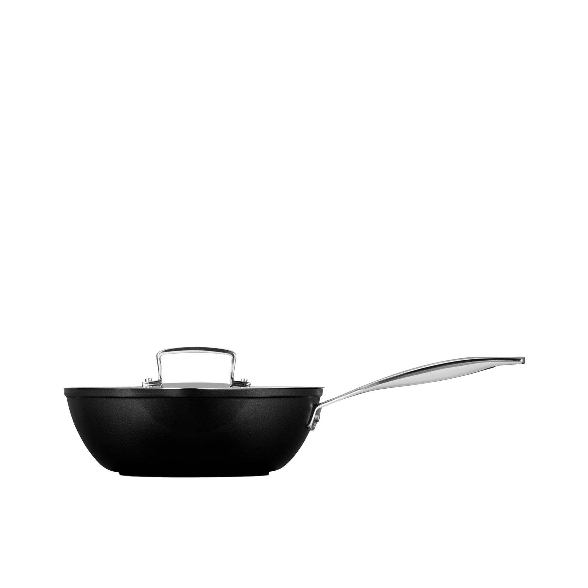 Le Creuset Toughened Non Stick Chef's Pan with 2 Pouring Spout 24cm Image 5