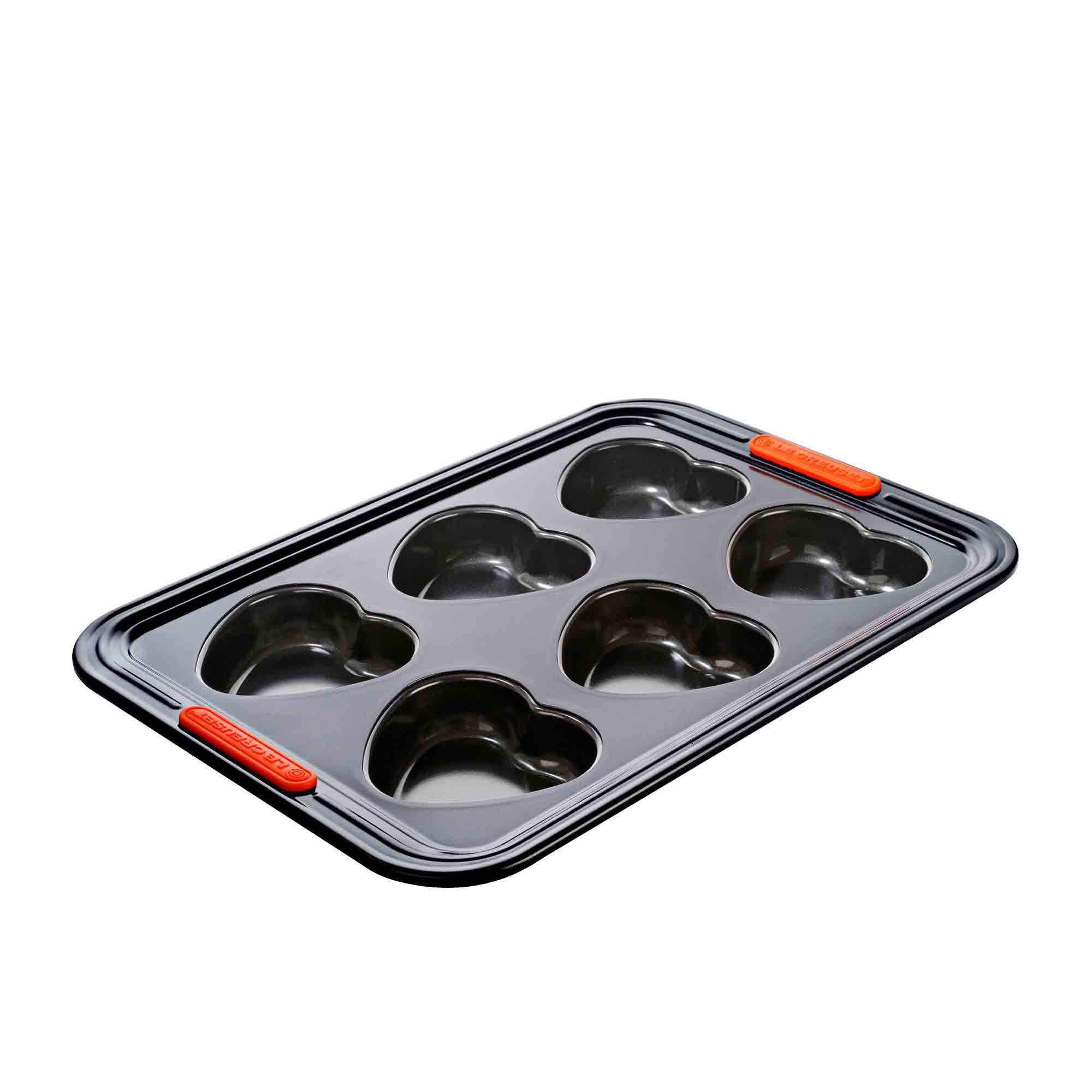 Le Creuset Toughened Non Stick Heart Shaped Muffin Tray 6 Cup Image 1