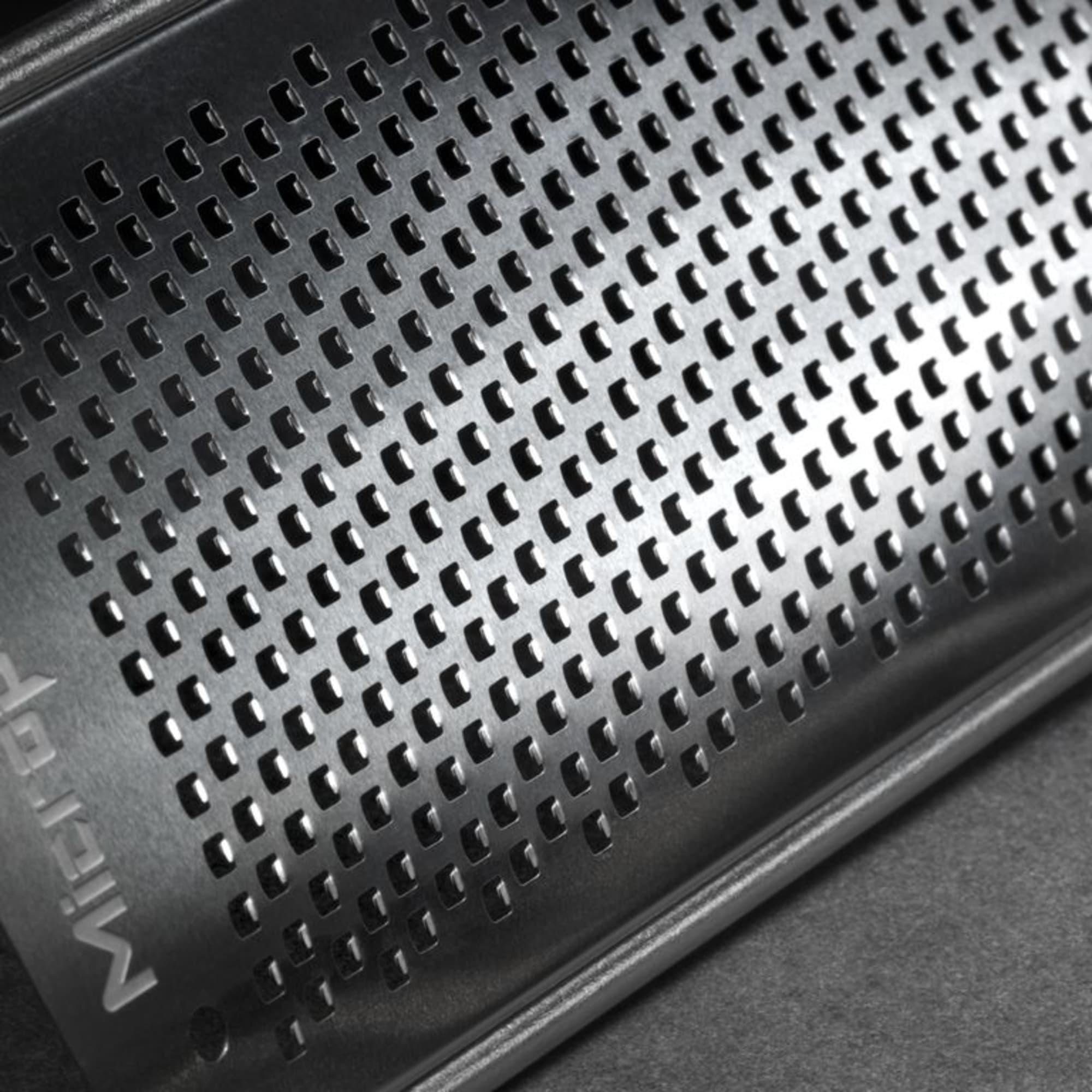 Microplane Gourmet Fine Grater Image 4