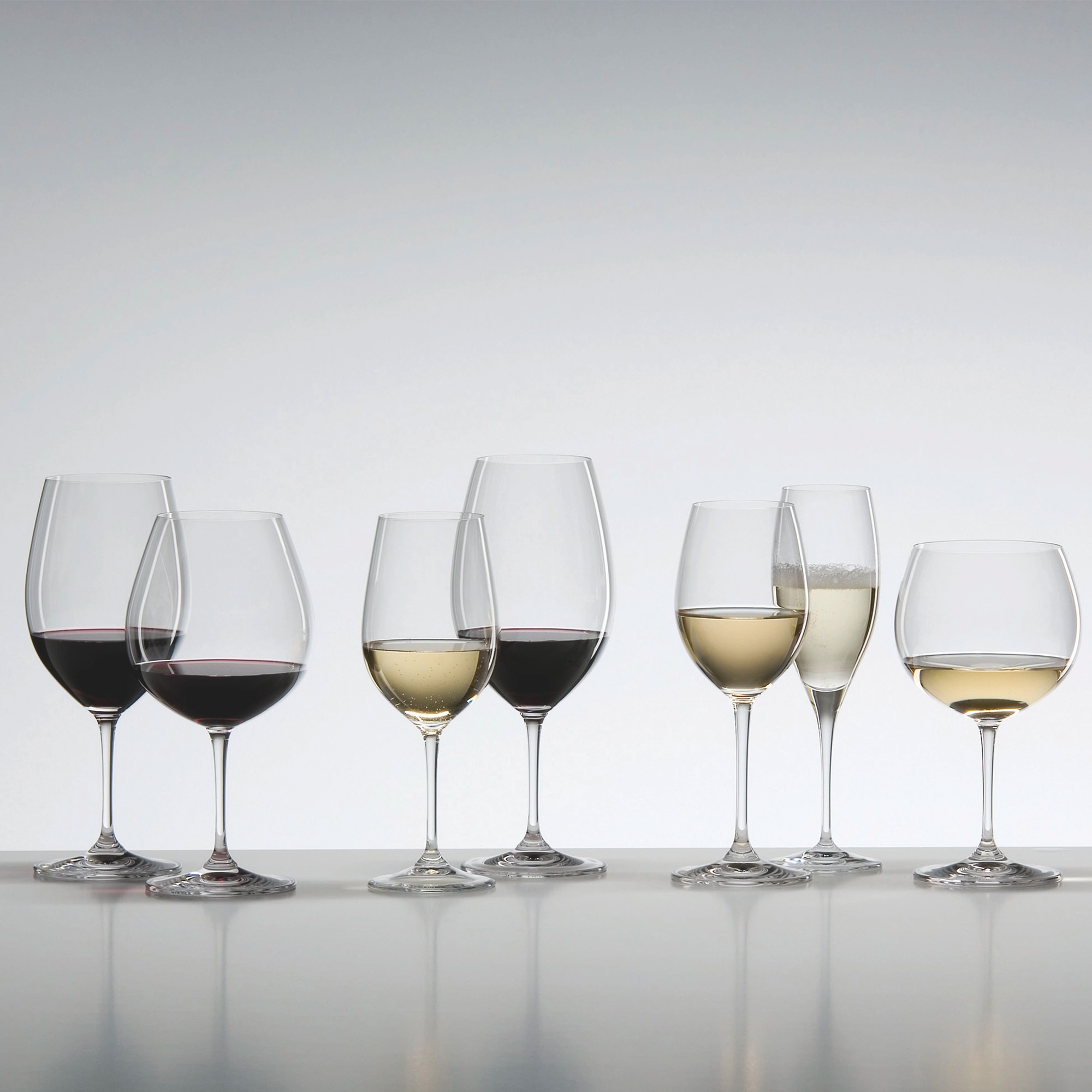 Riedel Vinum Sauvignon Blanc Wine Glass 350ml Set of 2 Image 2