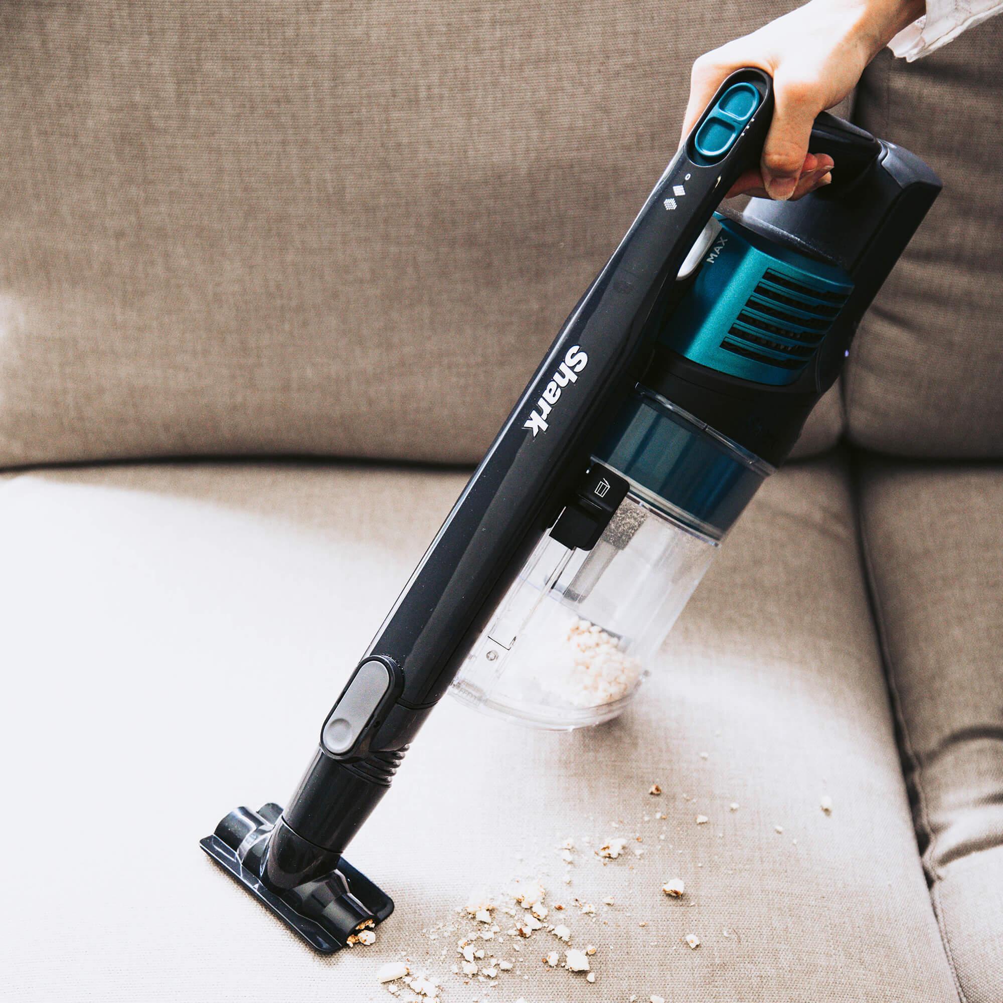 Shark IZ102 Cordless Vacuum with Self Cleaning Brushroll Blue Image 5