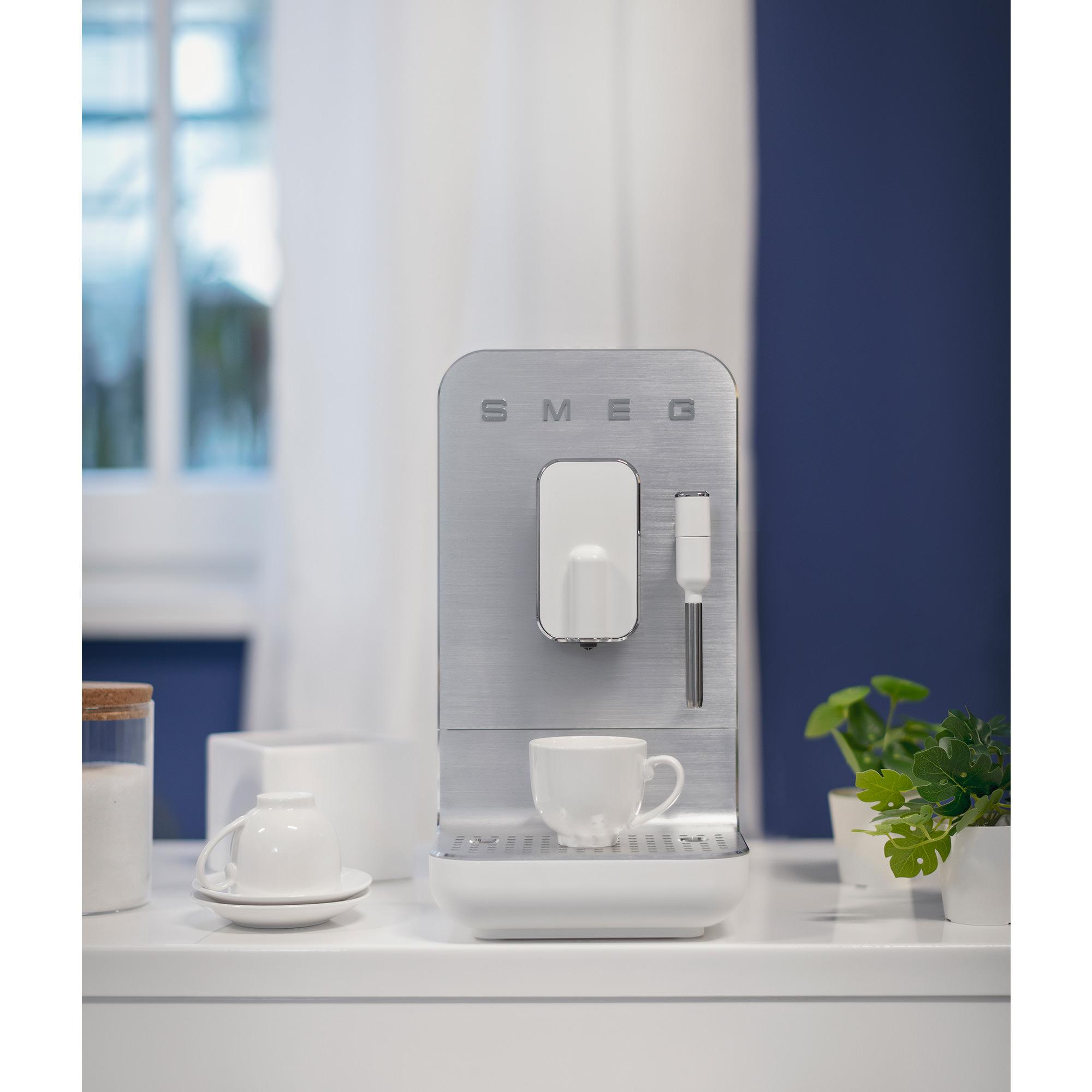 Smeg Bean to Cup Fully Automatic Coffee Machine with Frother White Matte Image 5