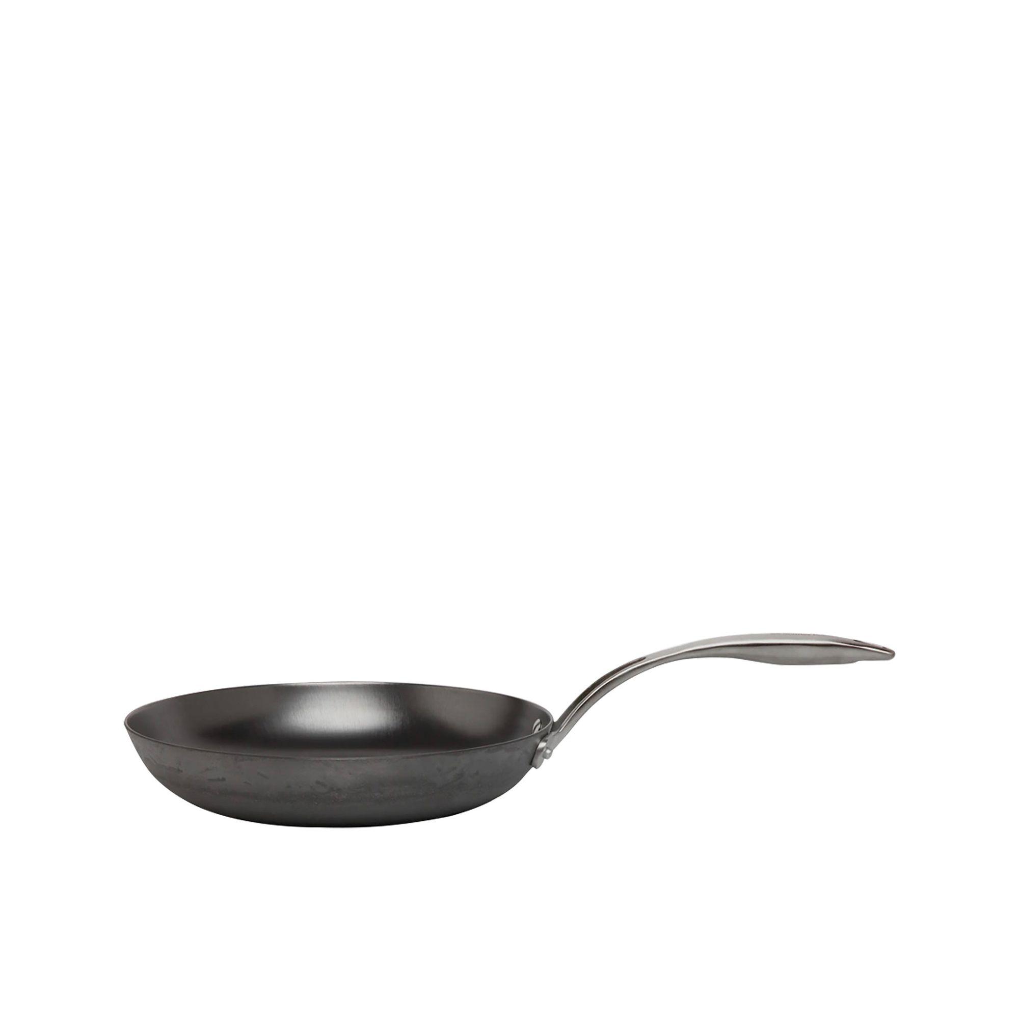 Stanley Rogers Lightweight Cast Iron Frypan 24cm Image 1