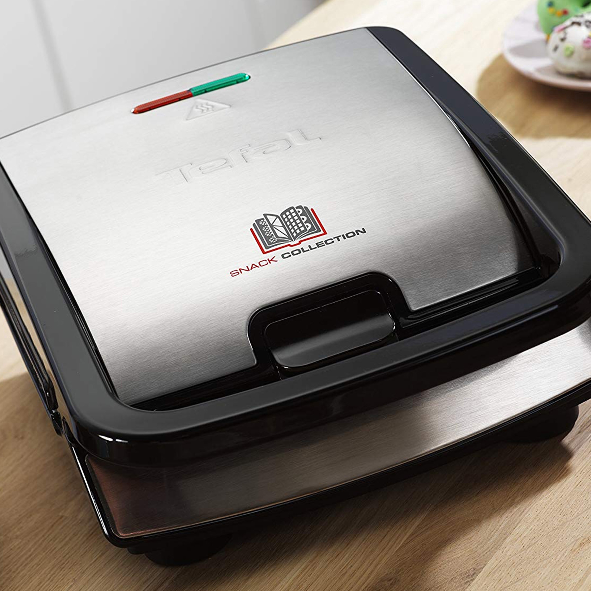 Tefal Snack Collection SW852D Multi-Function Sandwich Press Image 2