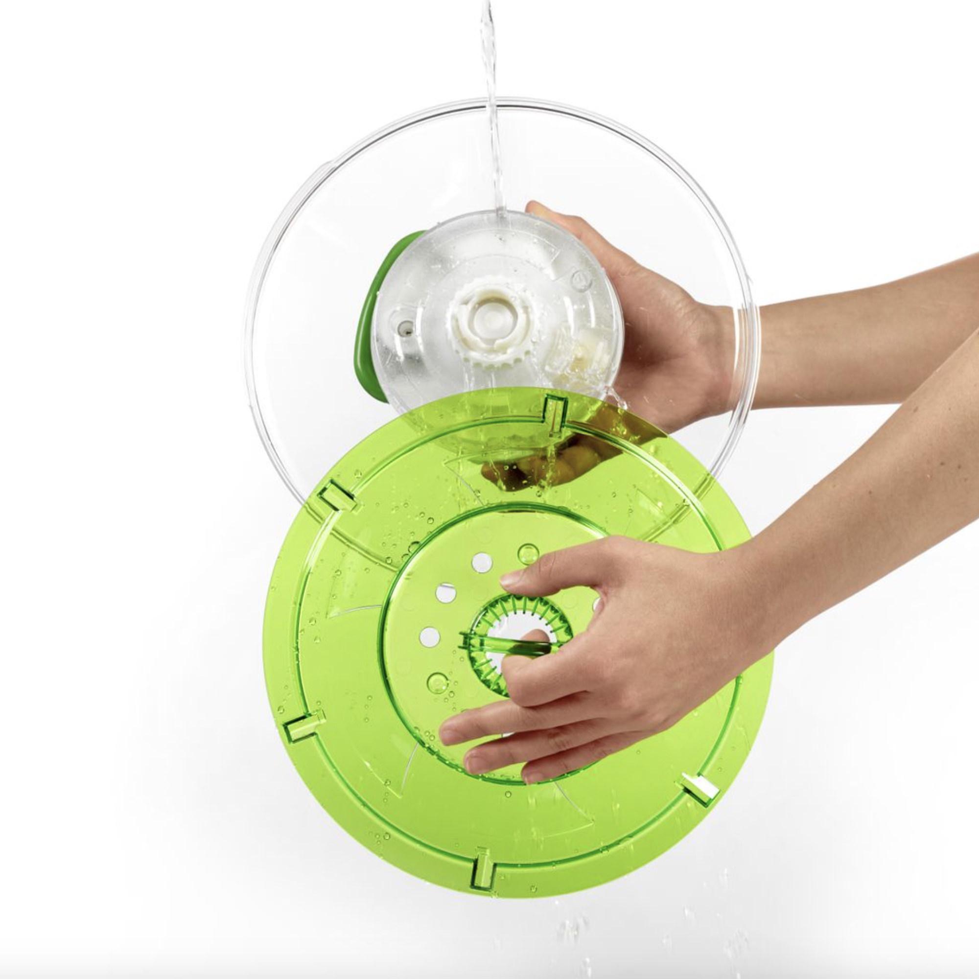 Zyliss Easy Spin 2 Salad Spinner Small Green Image 4