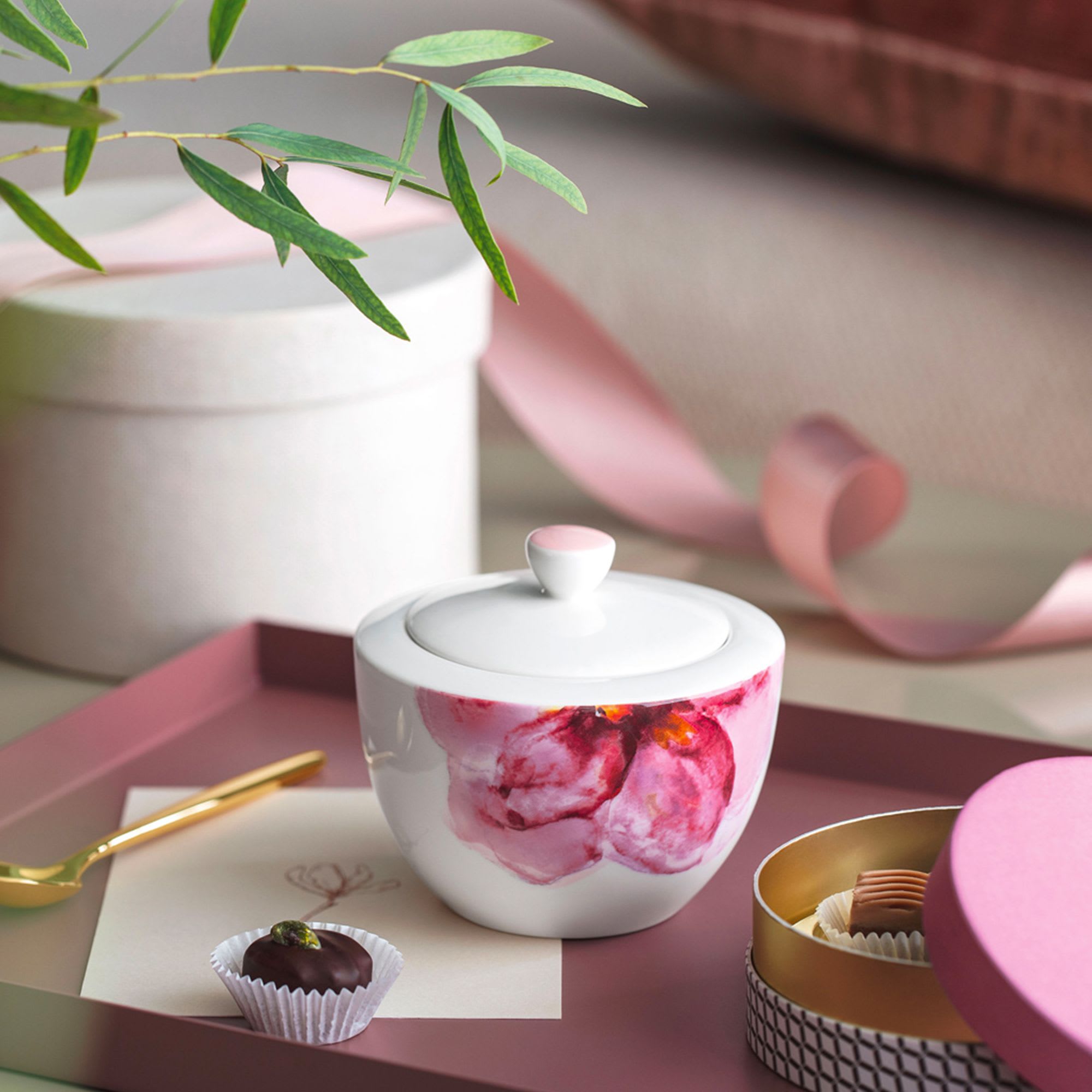 Villeroy & Boch Rose Garden Sugar Pot 270ml Image 2